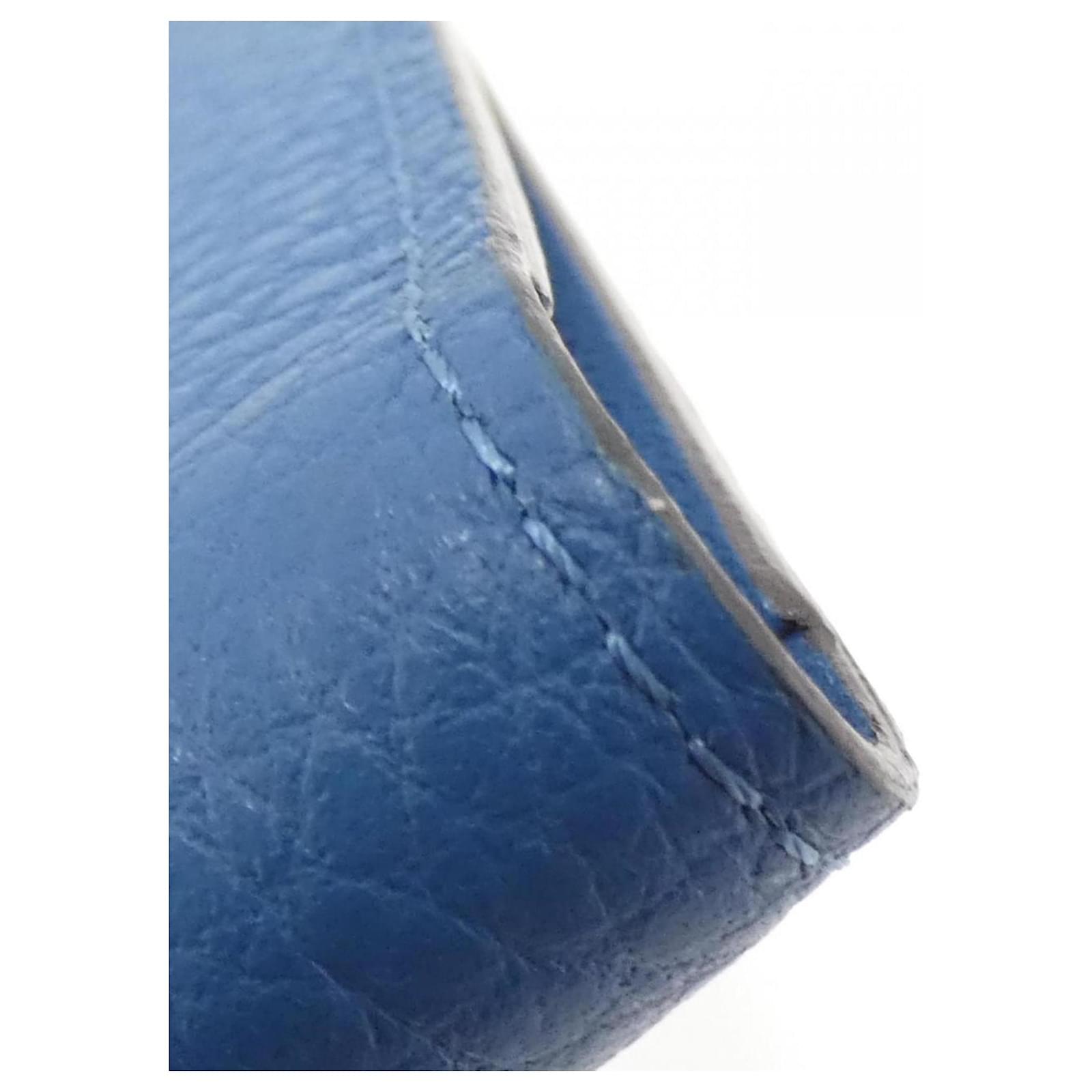 Louis Vuitton Taurillon Portefeuille Multiple M58190 Billfold Blue Leather ref.2255324