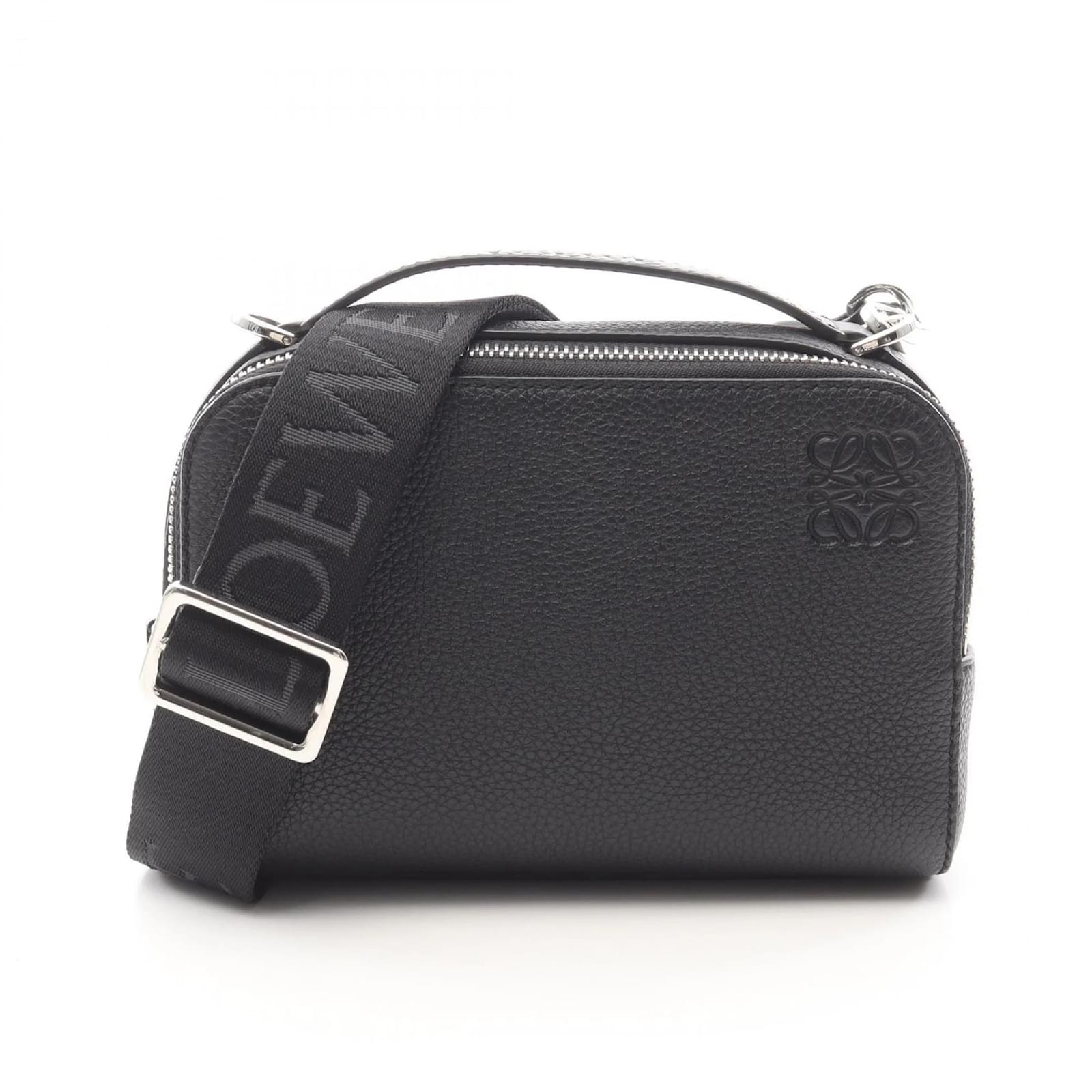 Loewe Black Leather Crossbody Camera Bag ref.2255915 - Joli Closet