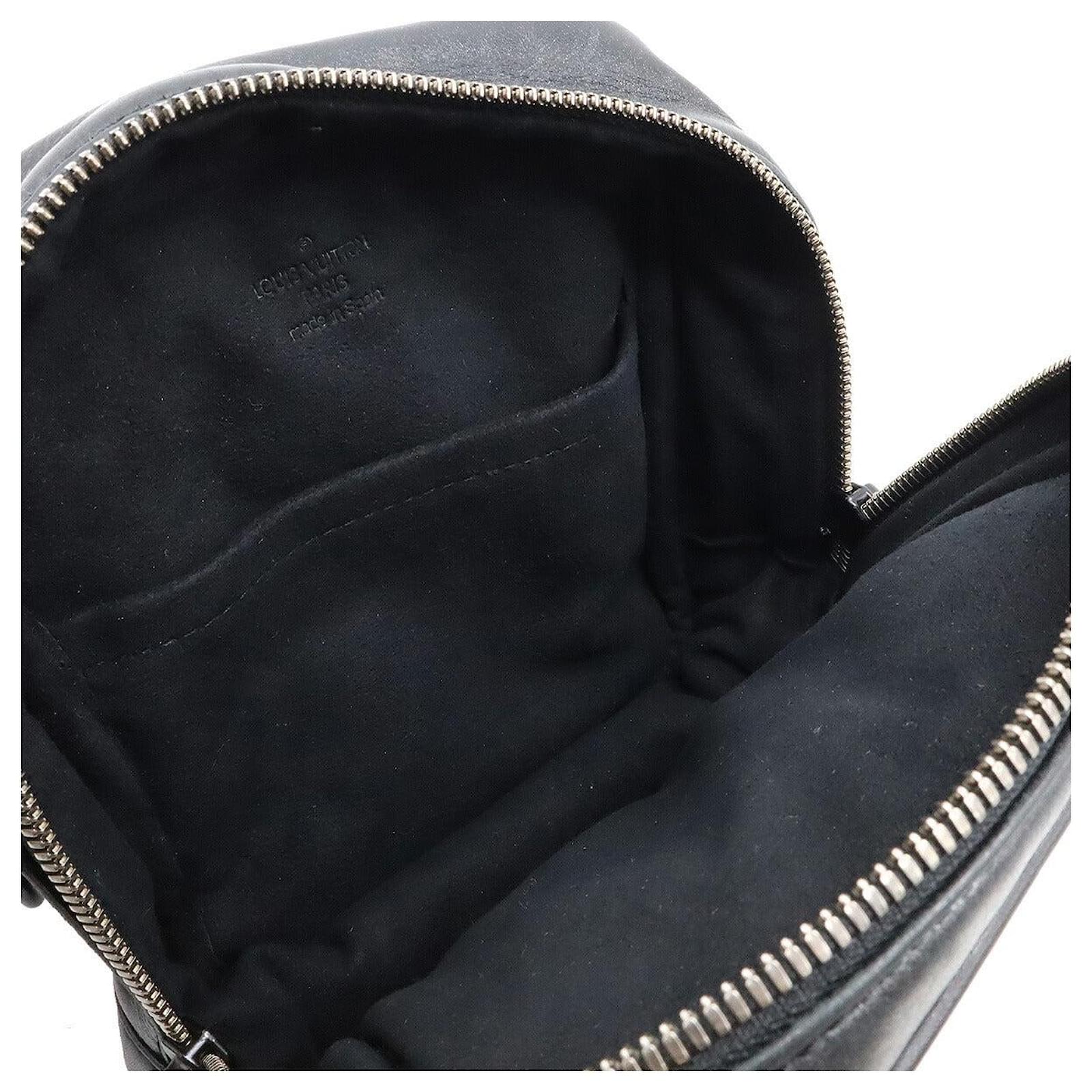 Louis Vuitton Monogram Deauville Shoulder Bag M92403 Black