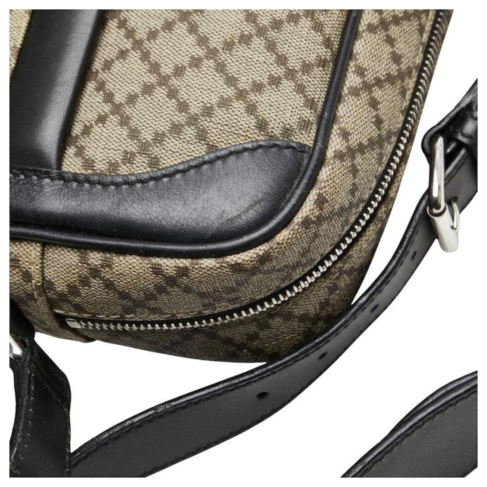 美品　GUCCI メッセンジャーバッグ　ディアマンテ　PVC GUCCI グッチ/ディアマンテPVCショルダーバッグ/グレー/201446