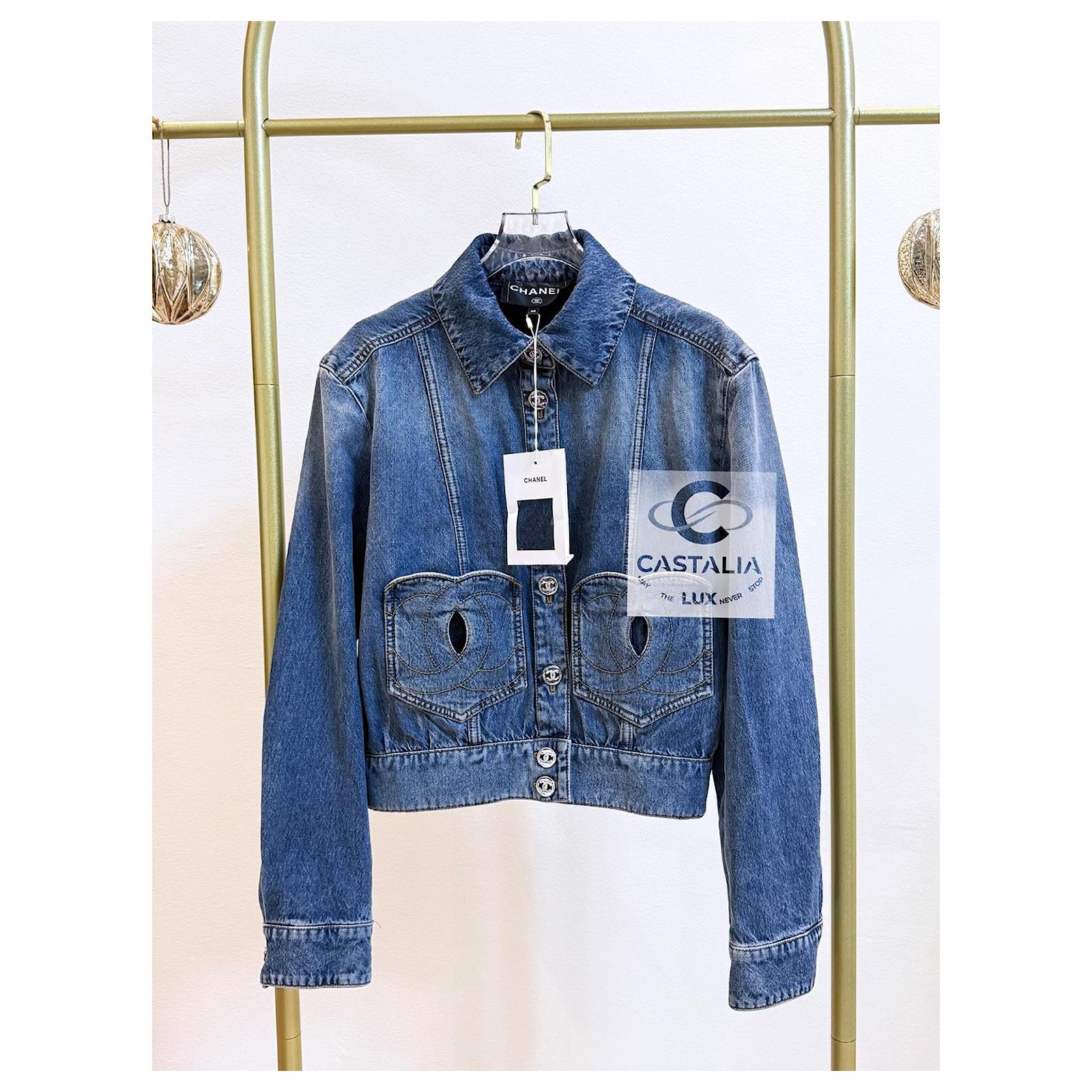 Chanel New 2024 CC Heart Patches Denim Jacket 40 FR Blue ref