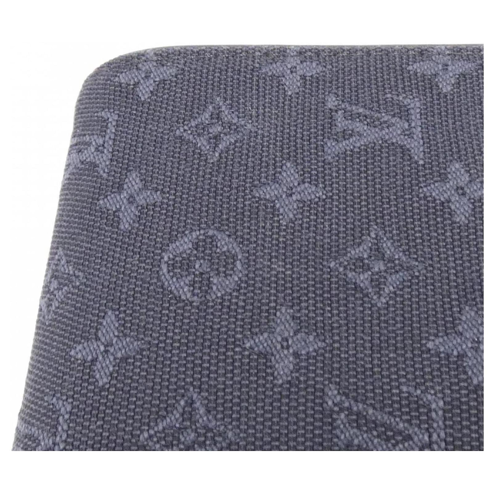 Louis Vuitton Monogram Mini Portefeuille International Wallet Dark blue Cloth ref.2271865