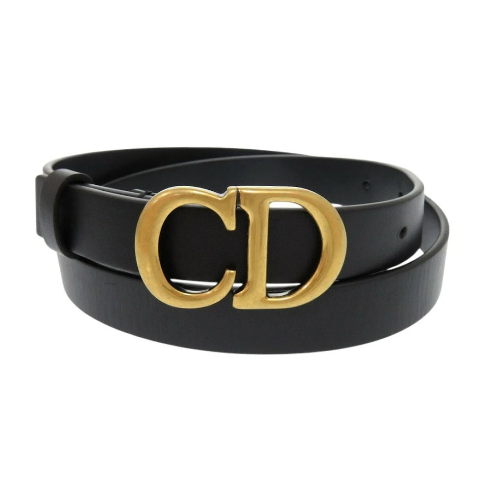 Christian Dior Dチャームベルト パンプス ブラック 36 Christian Dior Dチャームベルト パンプス ブラック 36 DIOR | 「ジャ