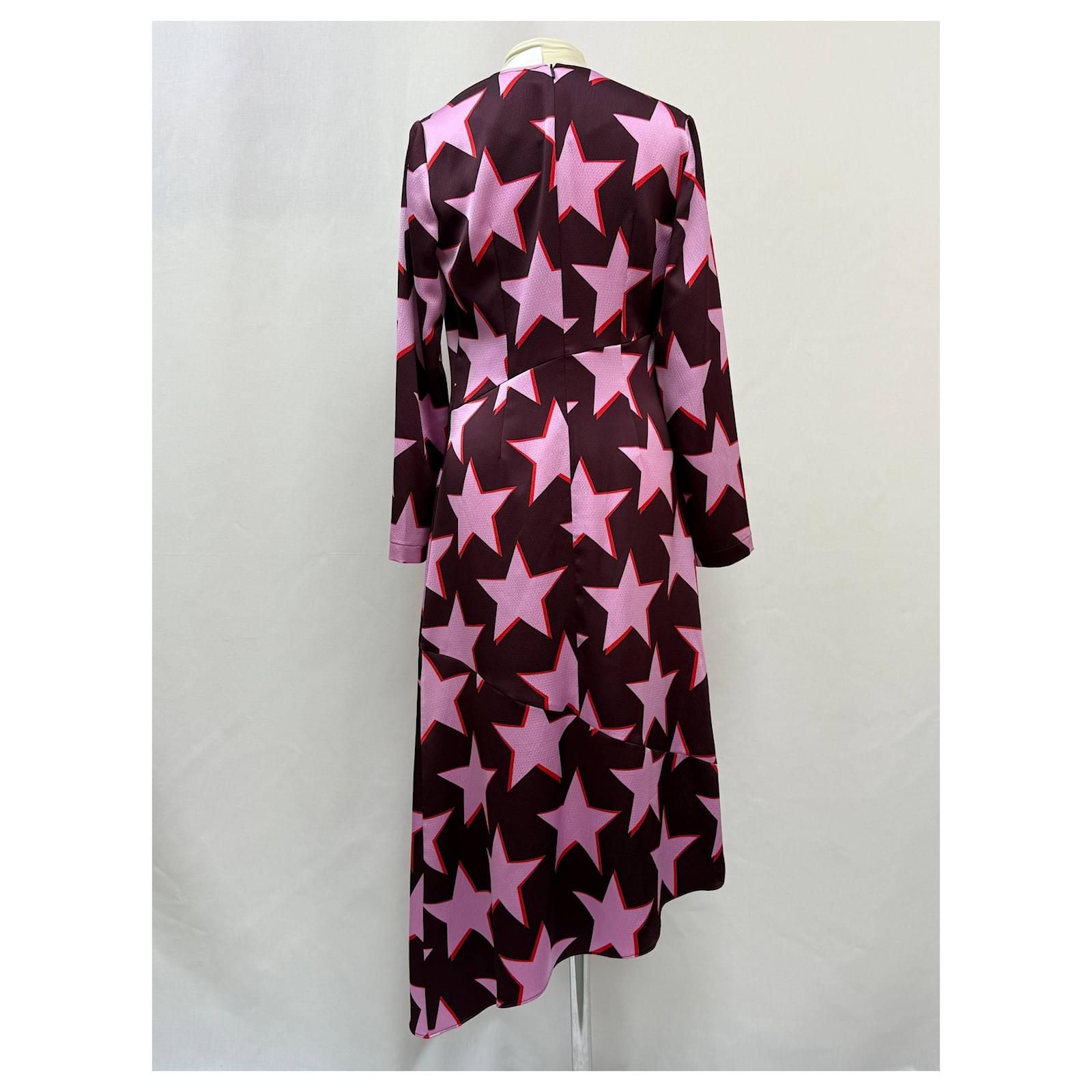 Hugo Boss Star-Printed Asymmetric Midi Dress in Multicolor Satin Multiple colors ref.2274507 - Joli Closet Hugo Boss Star-Printed Asymmetric Midi Dress in Multicolor Satin Multiple colors ref.2274507 - Joli Closet