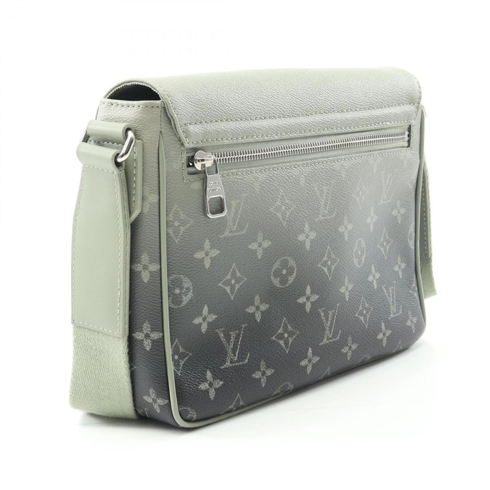 Nv3 R Monogram Louis Vuitton District PM NV3 Monogram Gradient Shoulder Bag (Sold ...