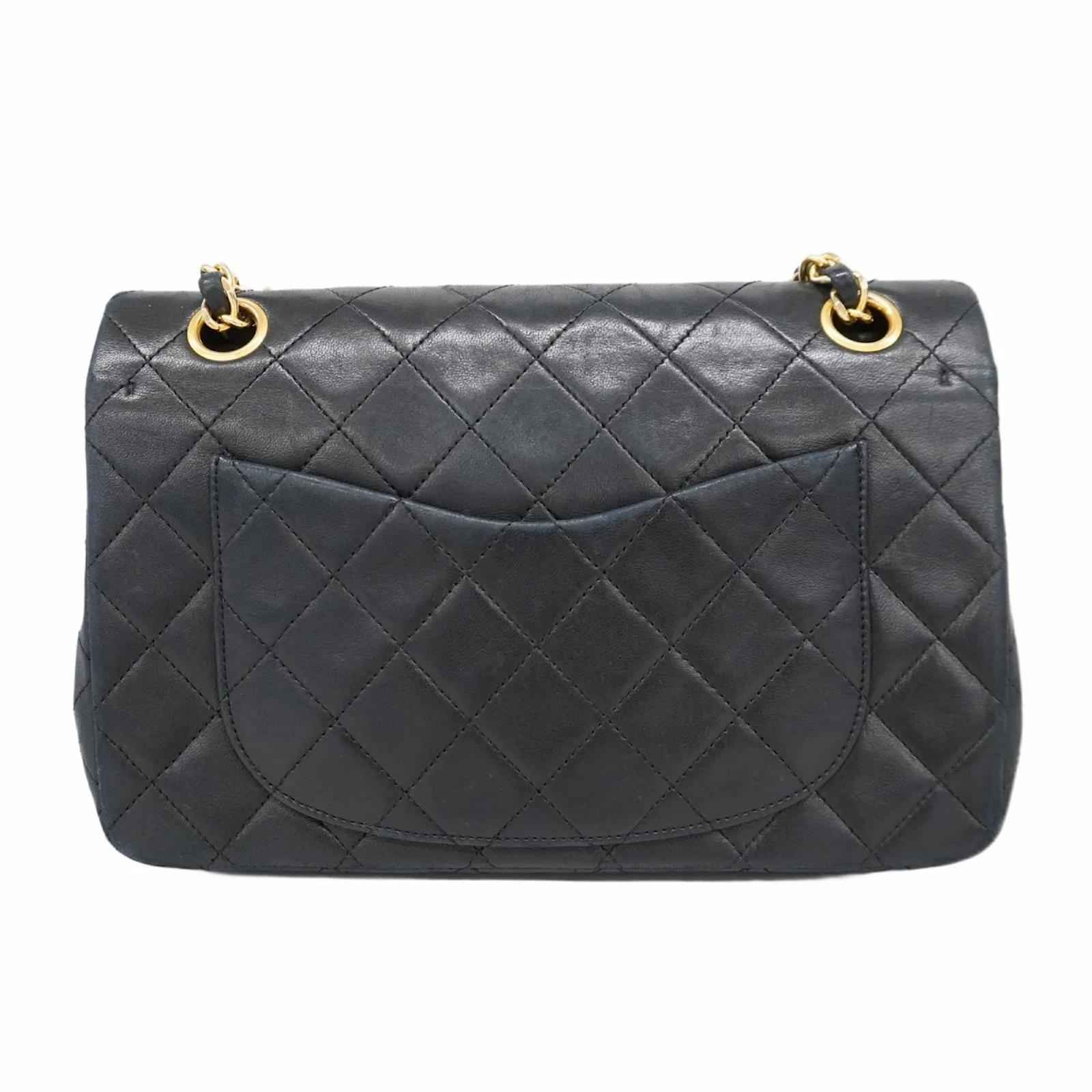 Chanel Black Lambskin Shoulder Bag Leather ref.JC2279727 (Sold