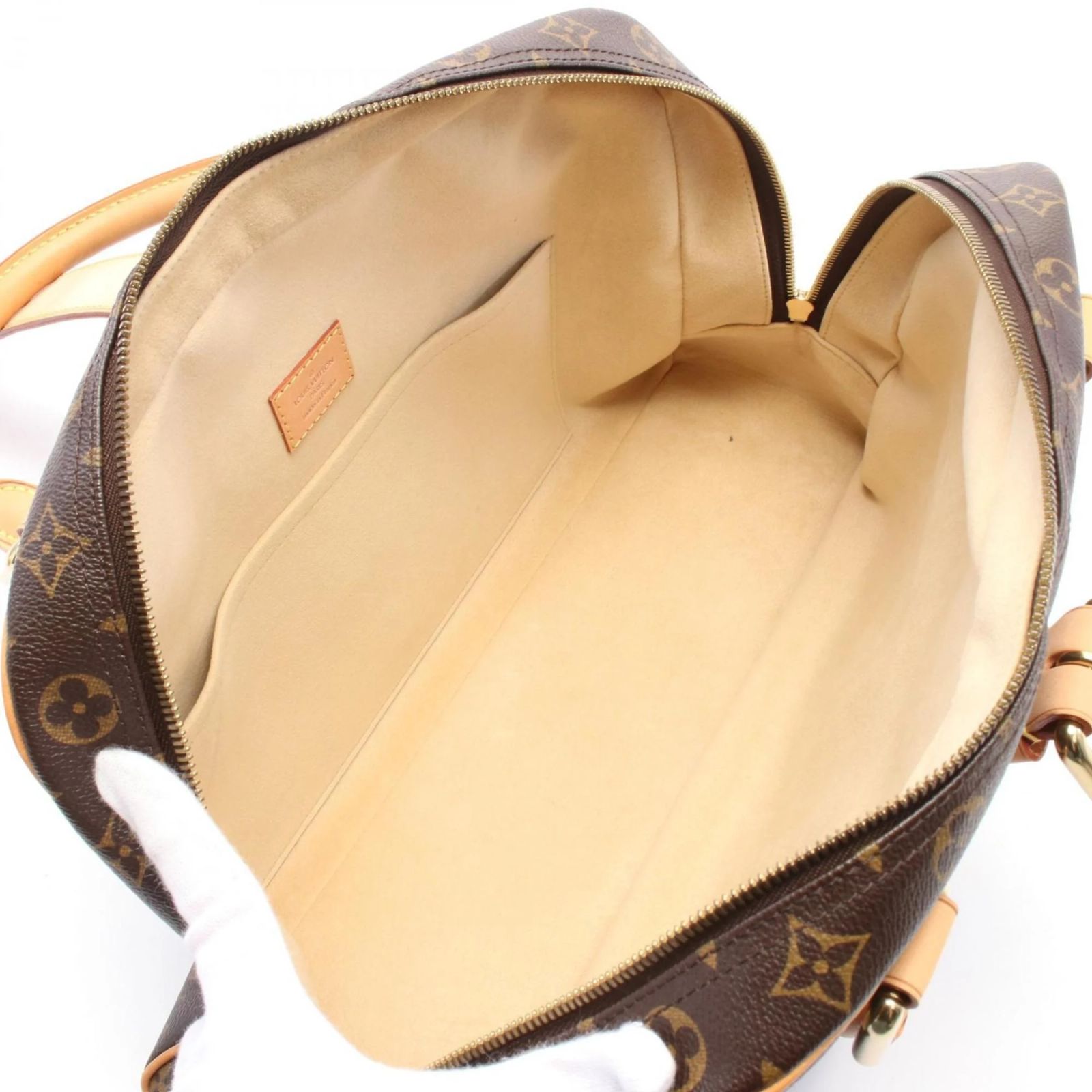 Louis Vuitton Manhattan GM Handbag Brown Monogram Cloth ref 