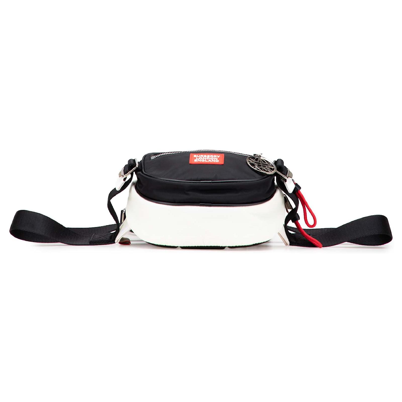 ショルダーバッグ Burberry Black Canvas Belt Bag Burberry Black Quilted Coated Canvas Logo Print Belt Bag