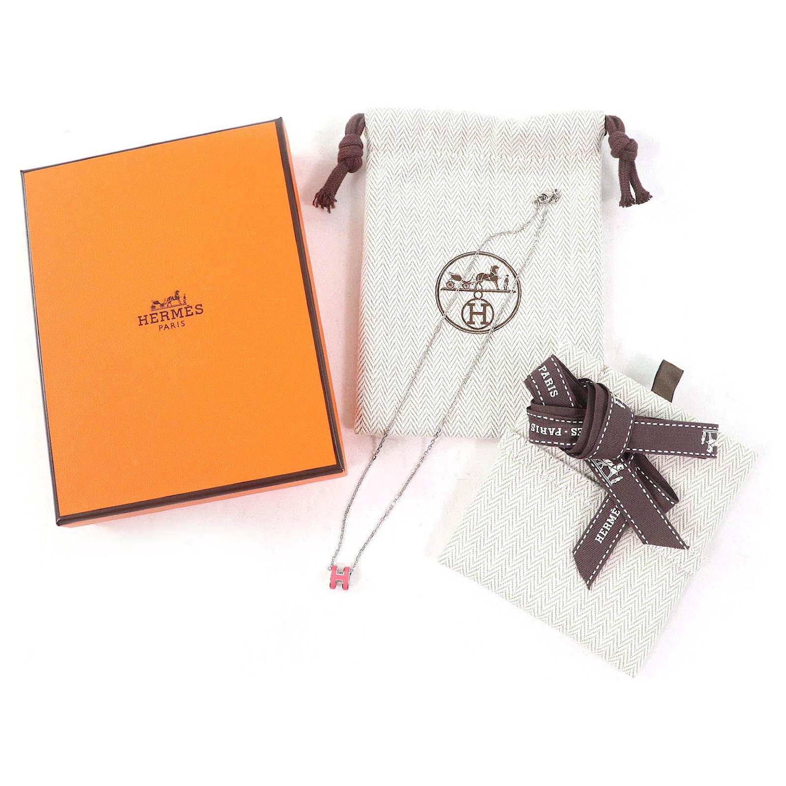 Hermes★シンプルで上品なロゴモチーフネックレスPop H pendant HERMES POP H(エルメス ポップアッシュ) ネックレス・ペンダント