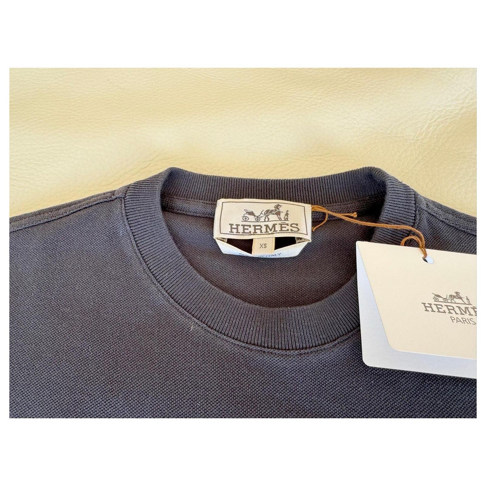 Hermès NEW! Hermes Paris T-shirt with “H” embroidery / anthracite