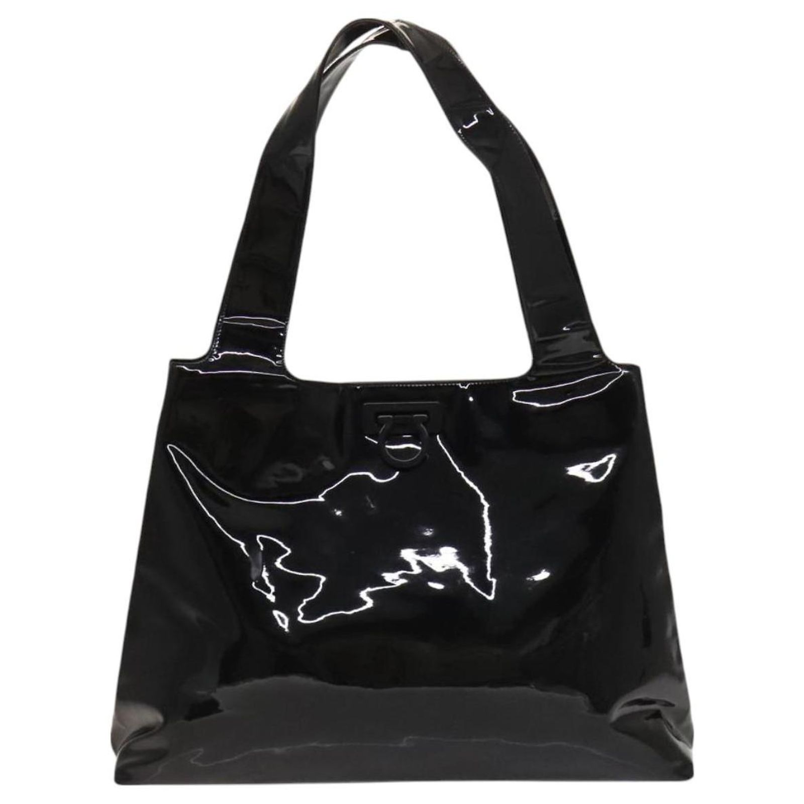 Salvatore Ferragamo Gancini Tote Bag Enamel Black Auth bs26078 ref 