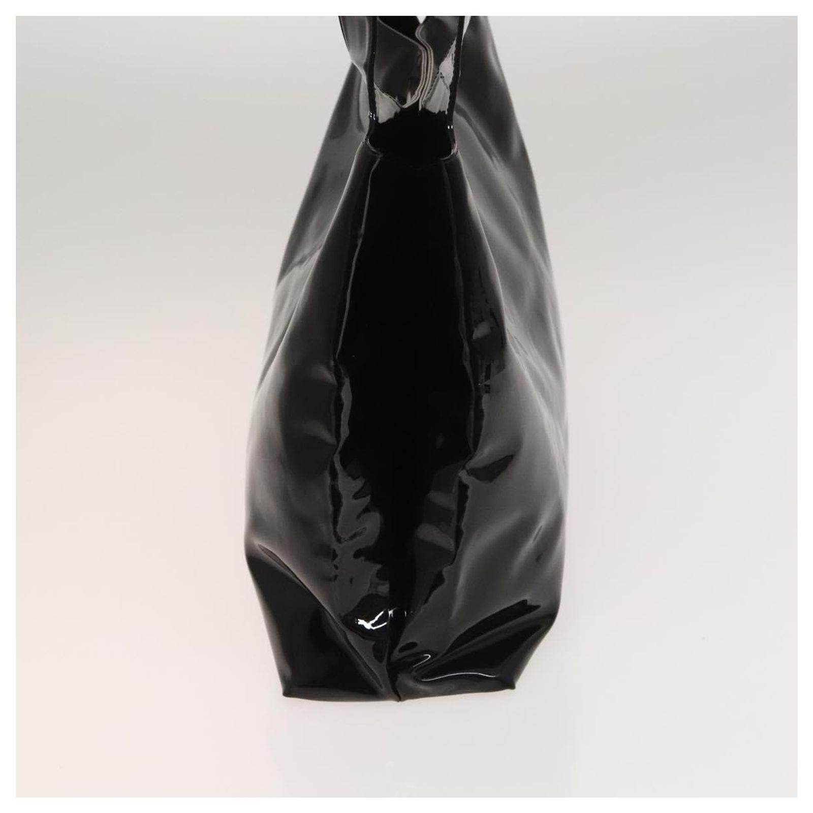 Salvatore Ferragamo Gancini Tote Bag Enamel Black Auth bs26078 ref 