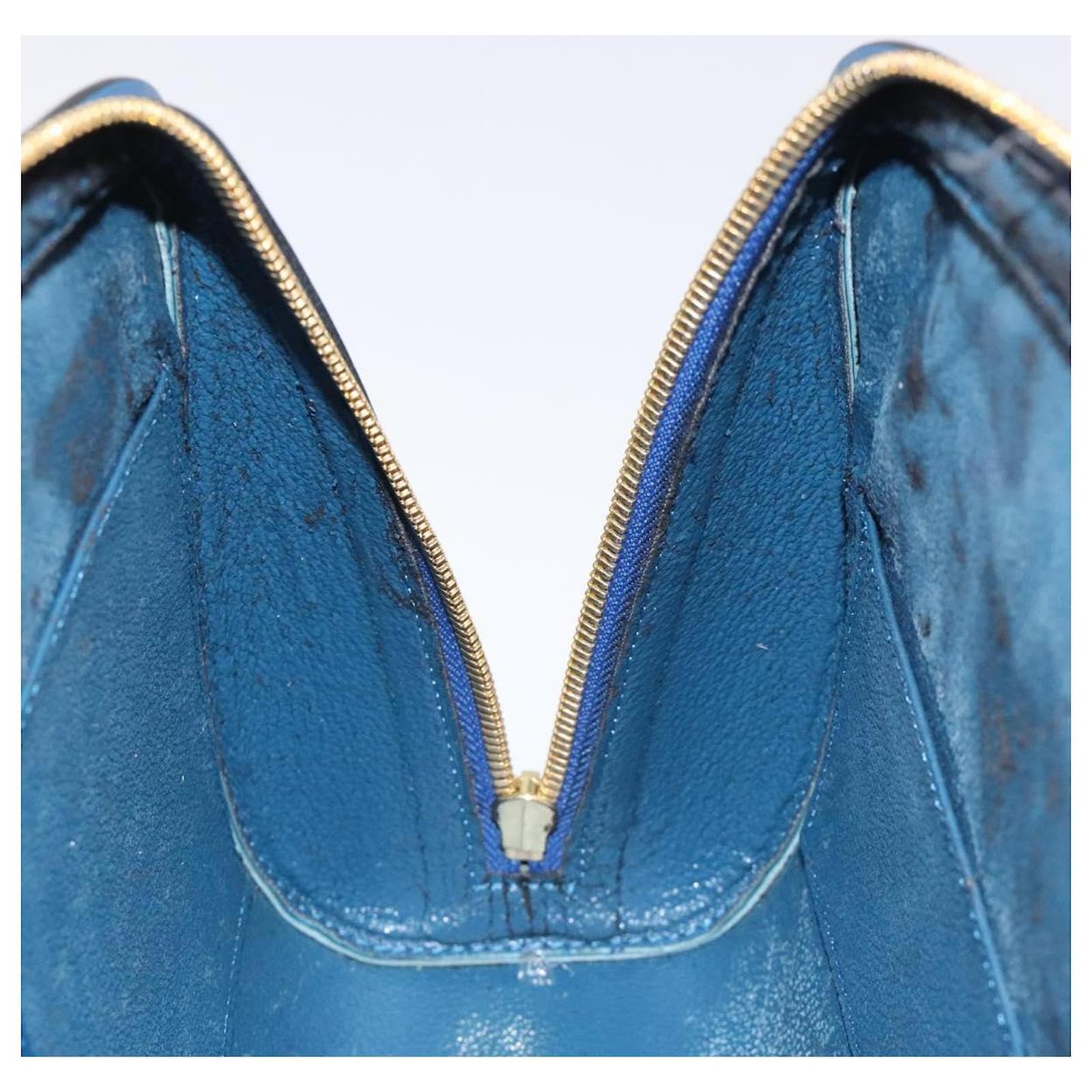 LOUIS VUITTON Epi Dauphine GM Pouch Blue M48435 LV Auth 127205 Leather  ref.2310748
