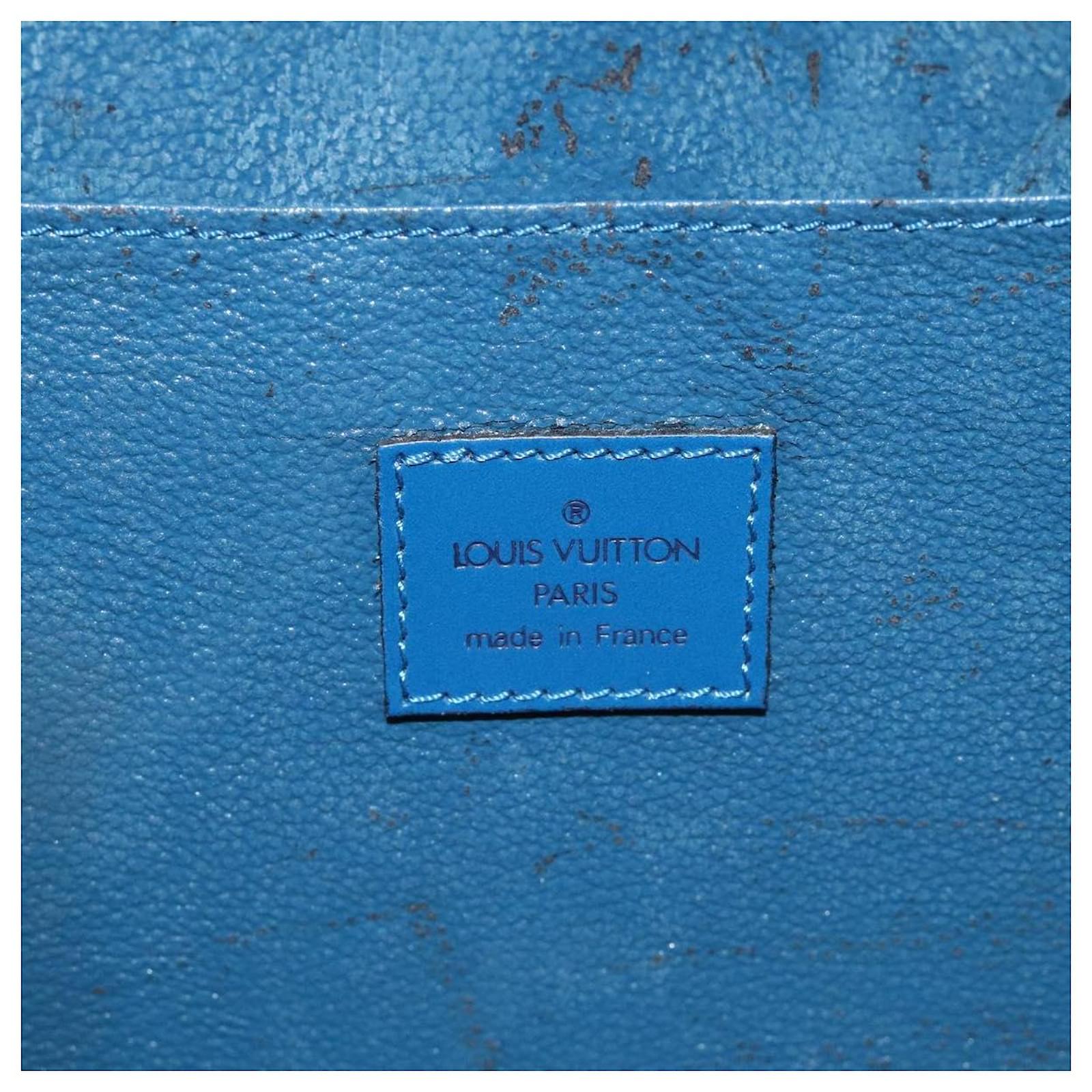 LOUIS VUITTON Epi Dauphine GM Pouch Blue M48435 LV Auth 127205 Leather  ref.2310748