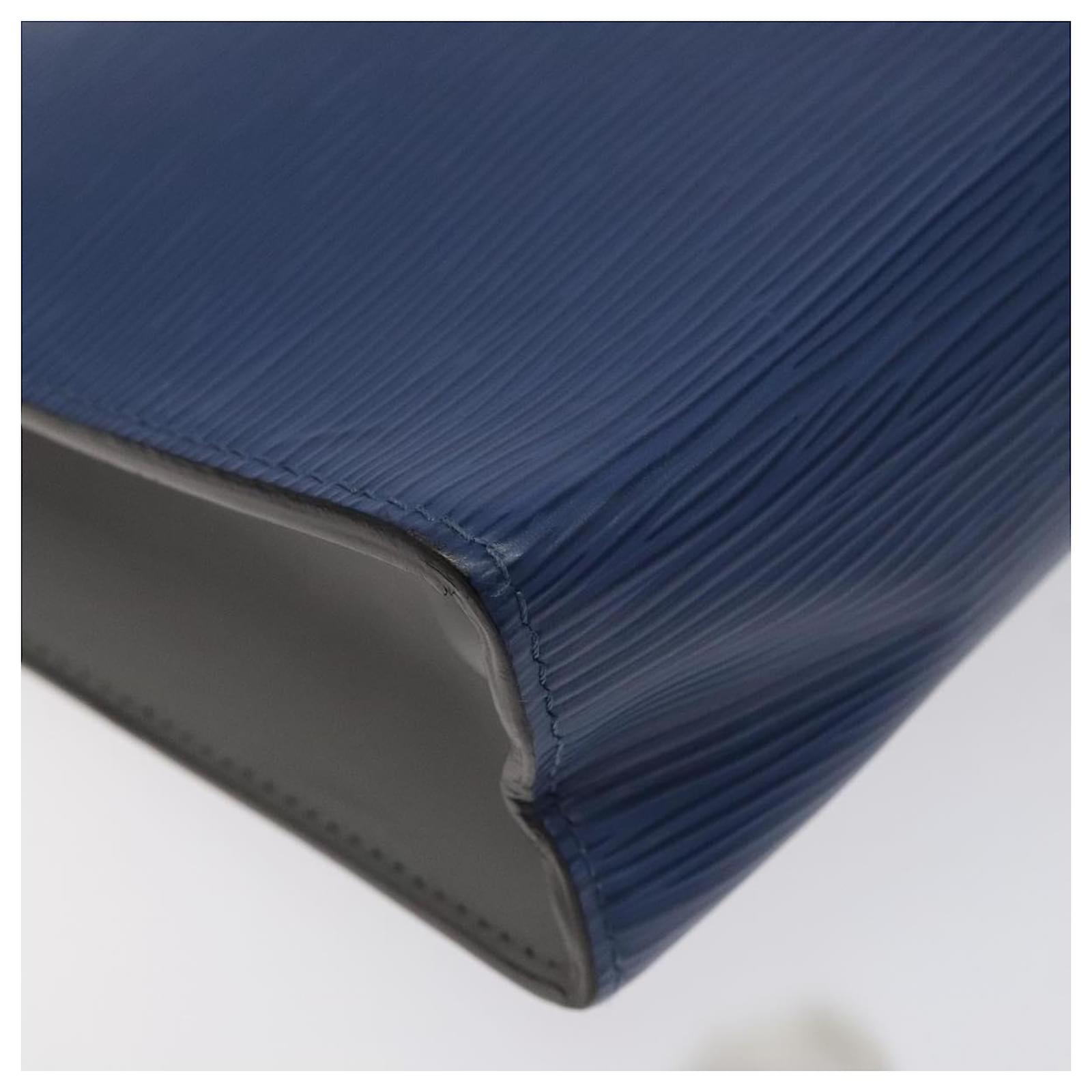 LOUIS VUITTON Epi Pochette Voyager MM Pouch Blue M62912 LV Auth 127163 Leather  ref.2310845