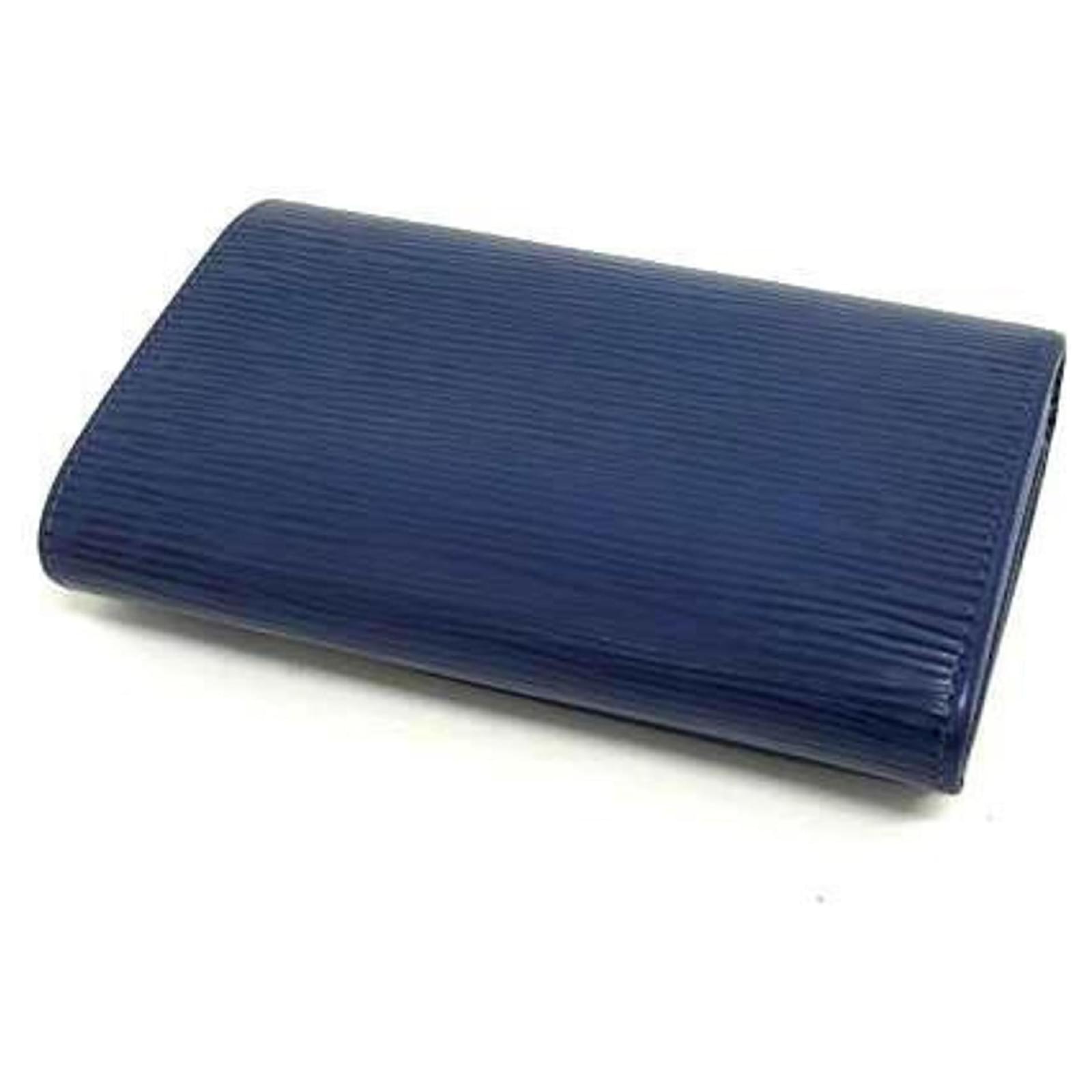 Louis Vuitton Bi-fold Wallet in Mokey Blue Leather ref.2322895