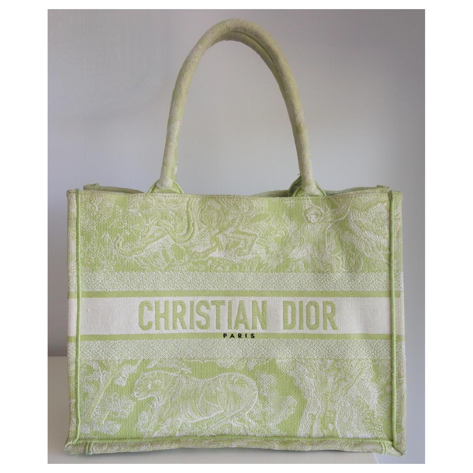 Dior Book tote mittelgrün Leinwand Joli Closet