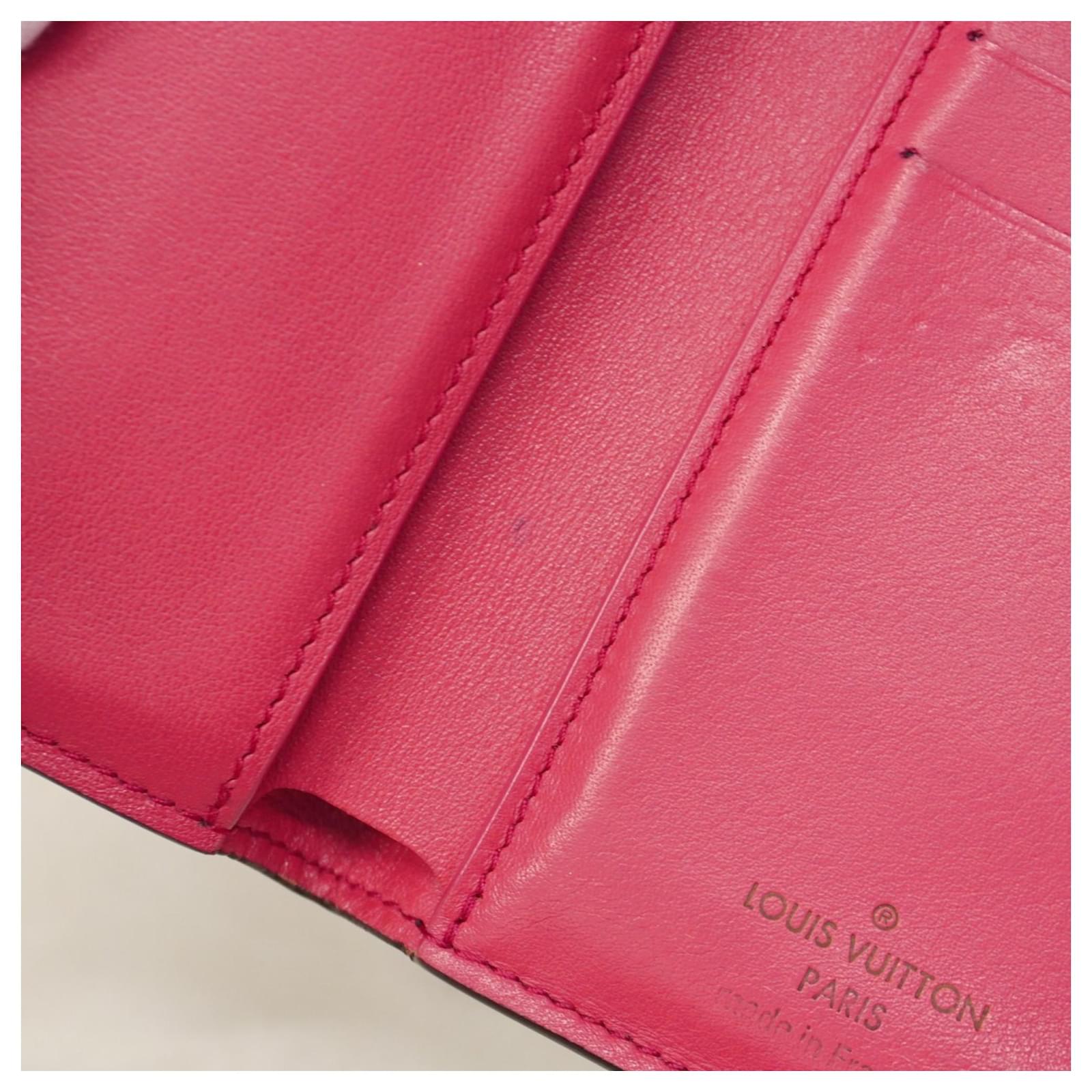 Capucines Louis Vuitton Tri-fold Wallet Black Pink  ref.2331024