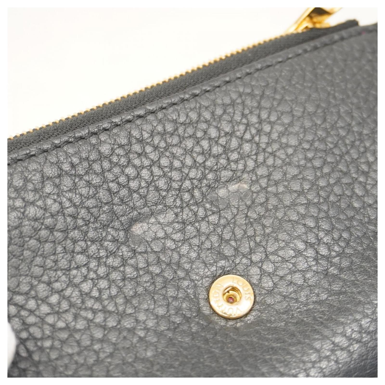 Capucines Louis Vuitton Tri-fold Wallet Black Pink  ref.2331024