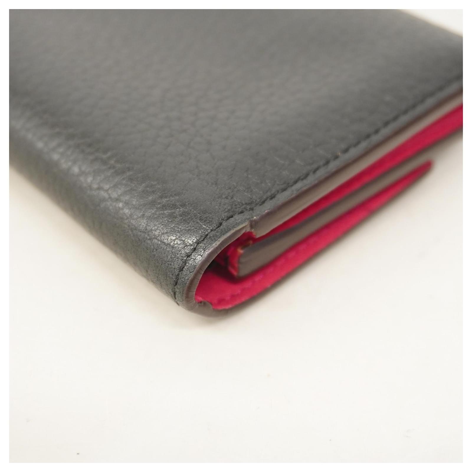 Capucines Louis Vuitton Tri-fold Wallet Black Pink  ref.2331024