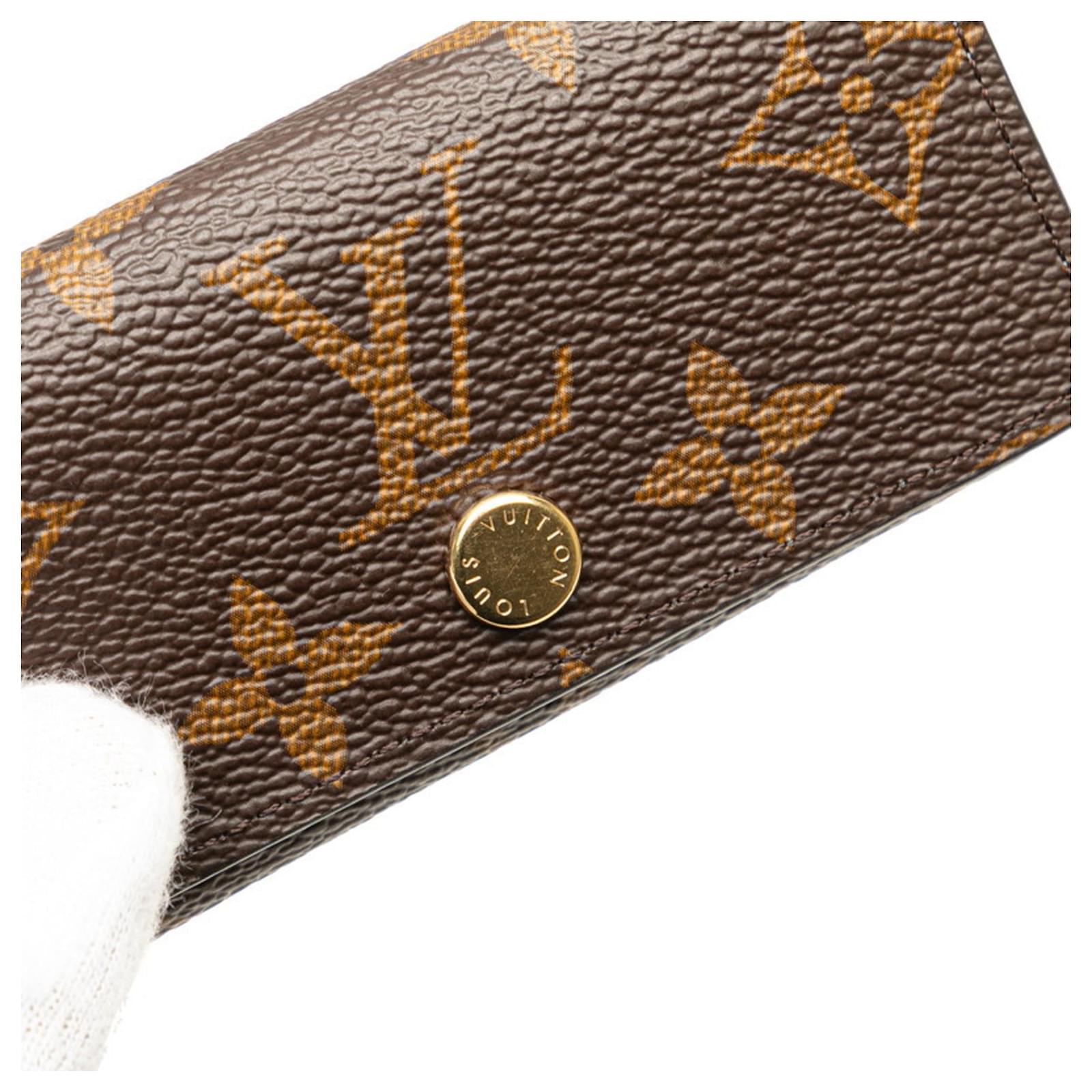 Louis Vuitton Monogram Multicle 4 Key Case Brown Light blue  ref.2333552
