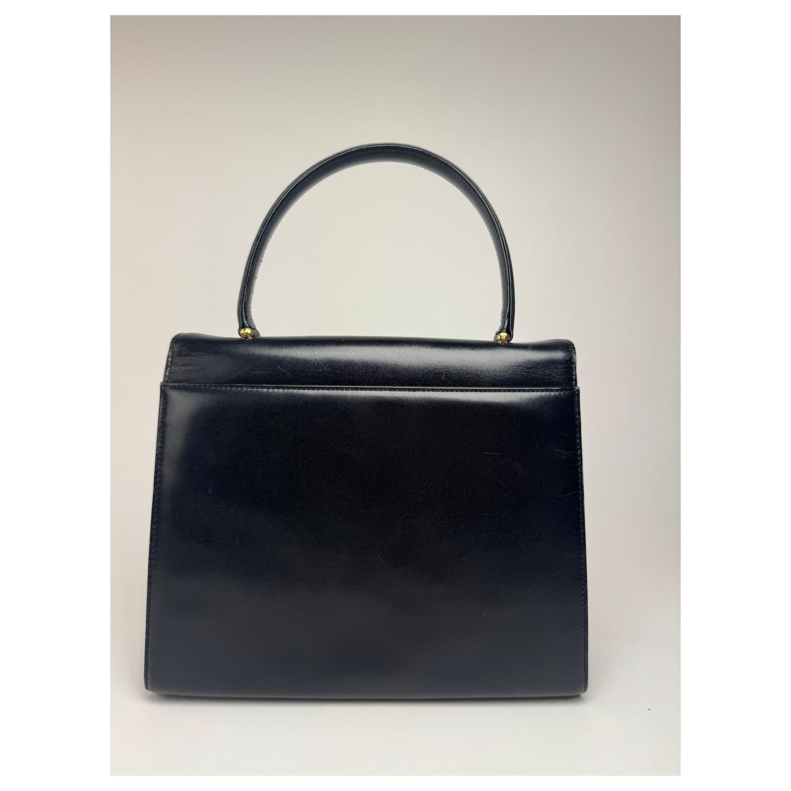 Vintage Givenchy 4G leather bag black ref.2336892 - Joli Closet