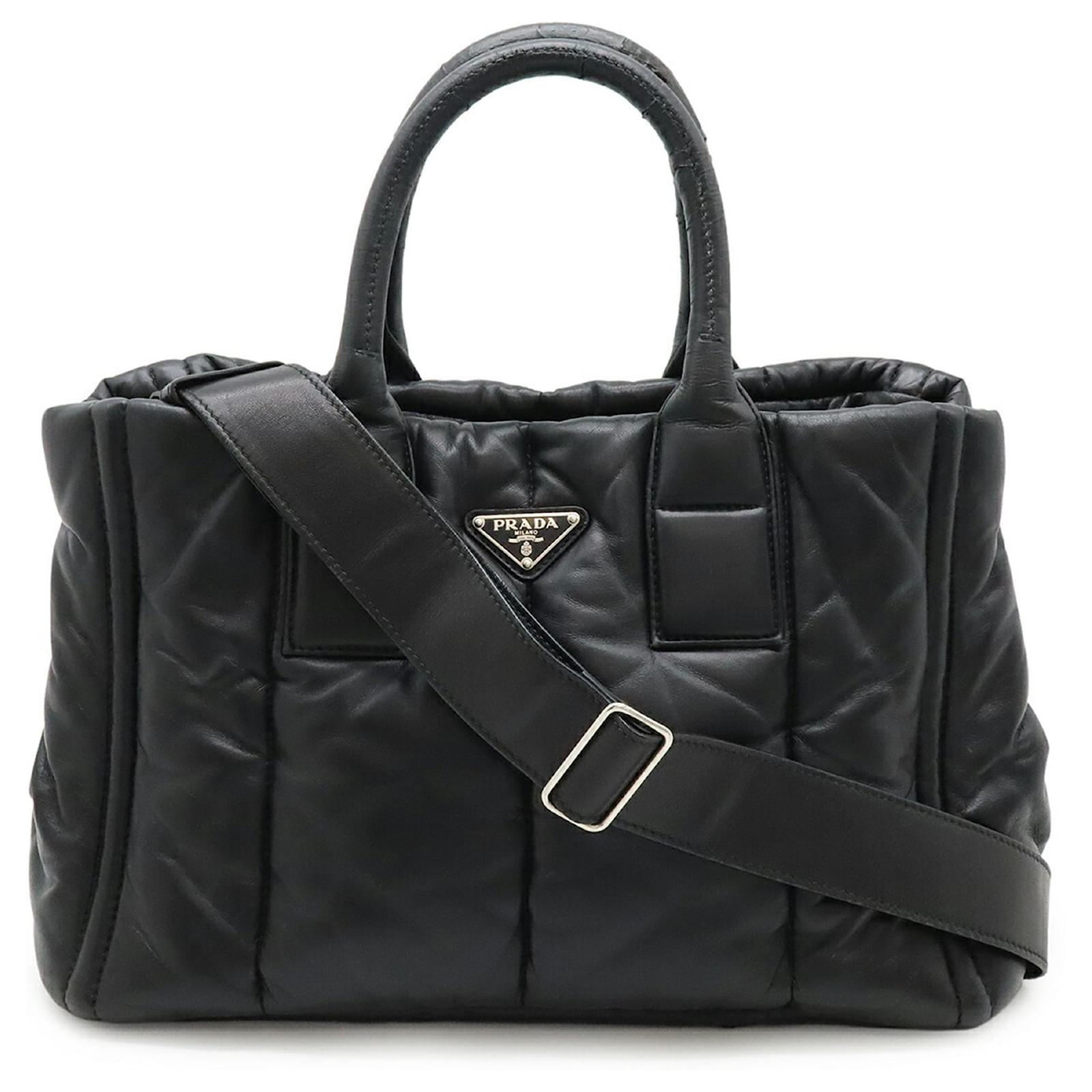 PRADA NAPPA BOMBER バッグ Prada Nappa Bomber Tote Bag Black Leather ref.JC2339966 (Sold