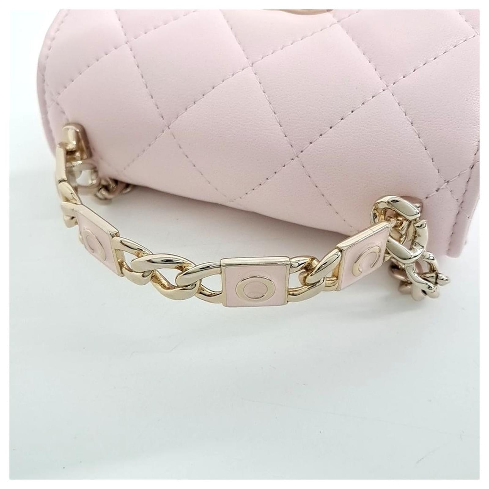 ショルダーバッグ・ポシェット × ヴィンテージ(中古) Chanel Lambskin Coco Top Handle Mini Crossbody Bag AP2758 Chanel Lambskin Coco Top Handle Mini Chain Cross Bag Ap2758