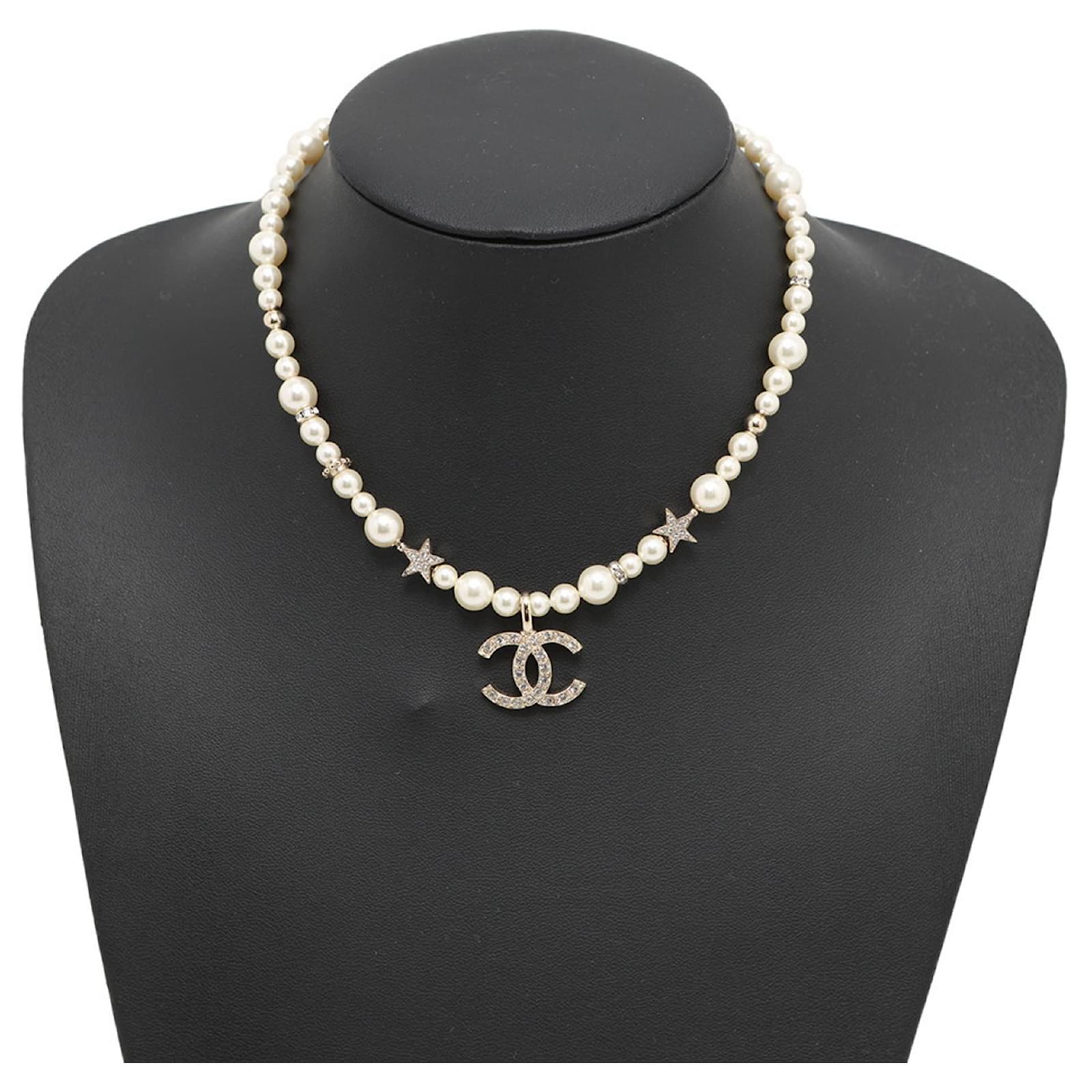 アクセサリー CHANEL Coco Mark Rhinestone Necklace s-l400.jpg