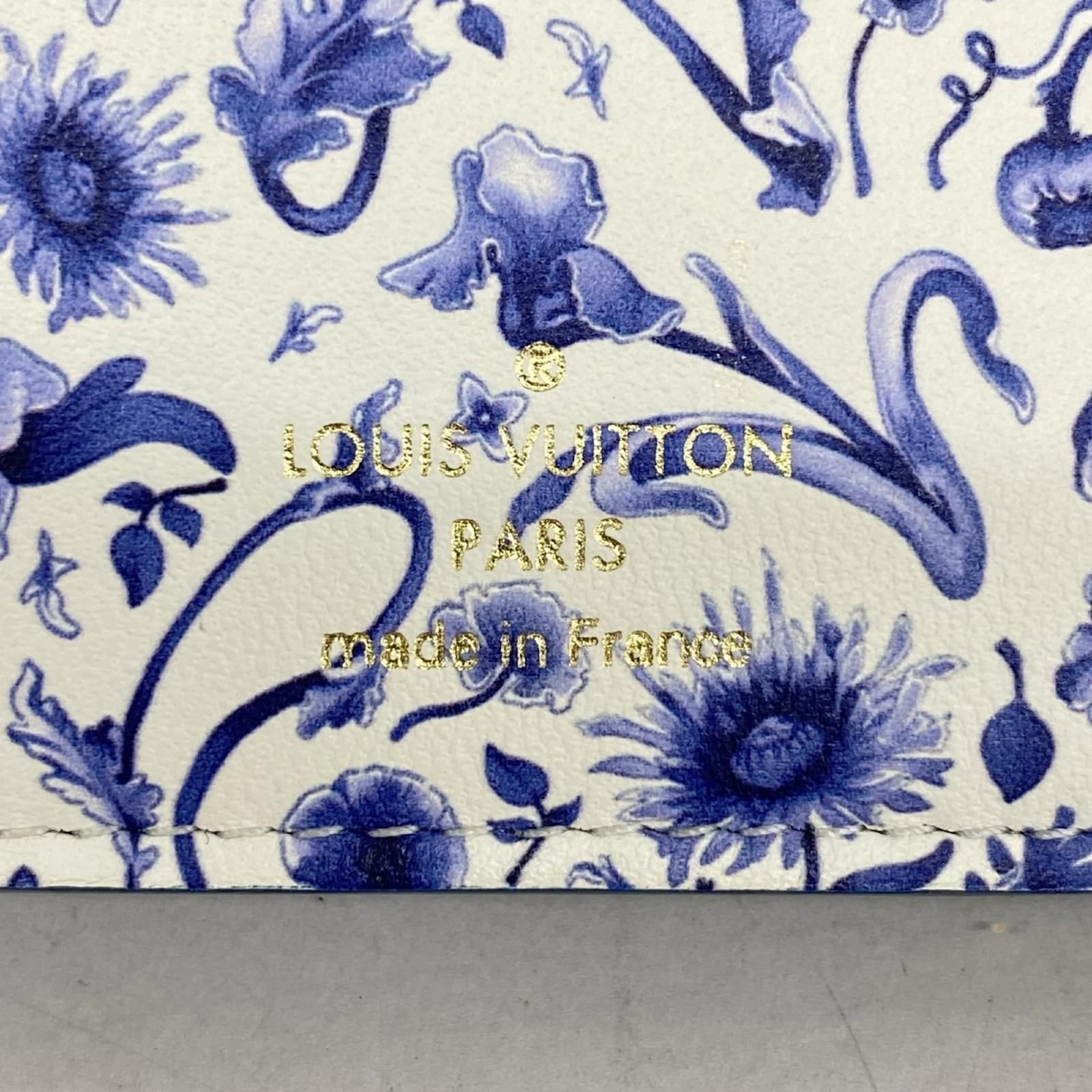Capucines Louis Vuitton Tri-fold Wallet  ref.2350479