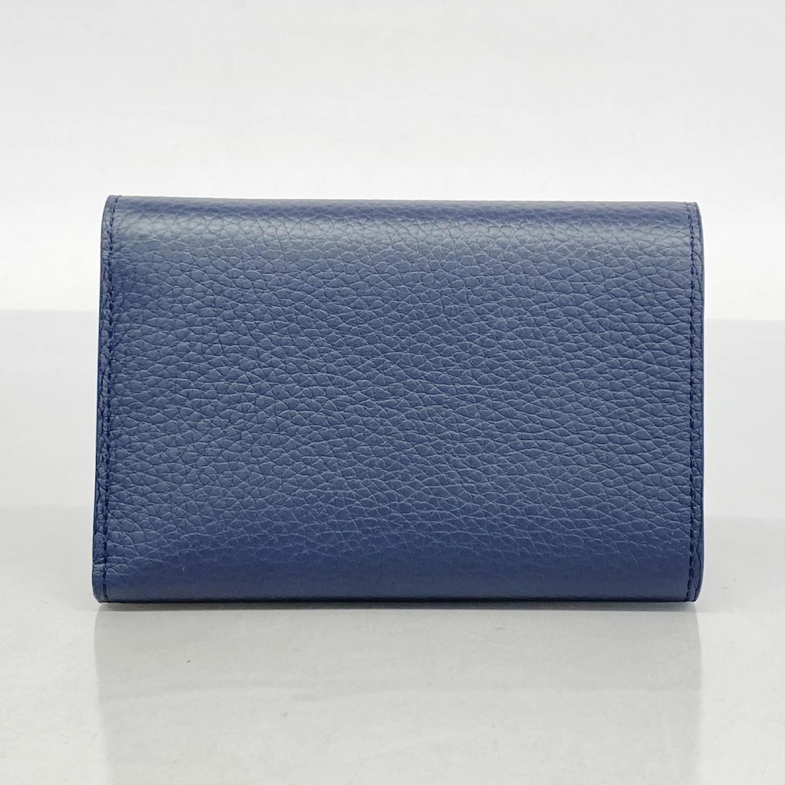 Capucines Louis Vuitton Tri-fold Wallet  ref.2350479