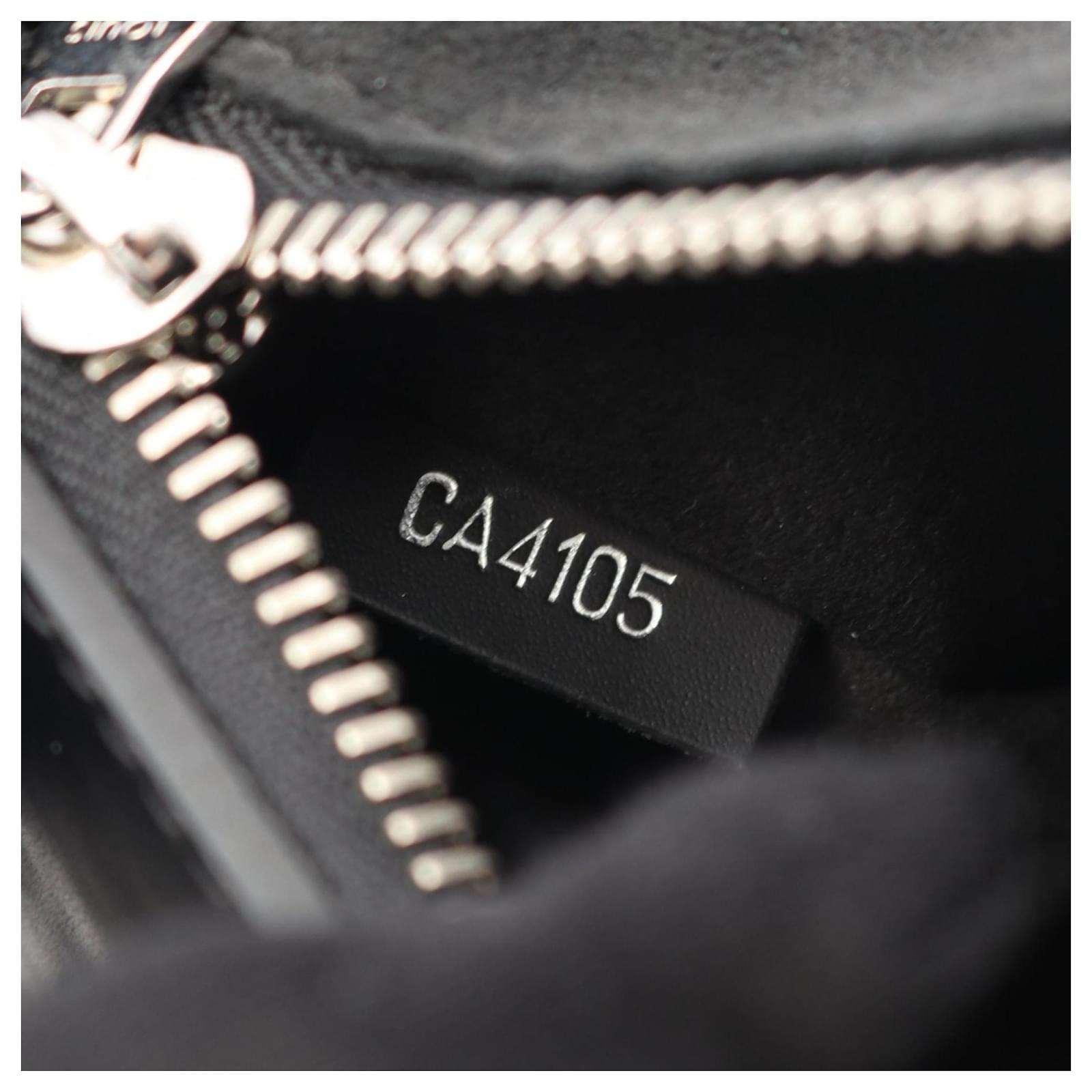 Louis Vuitton Phoenix MM Tote Bag Black Blue Leather  ref.2355864