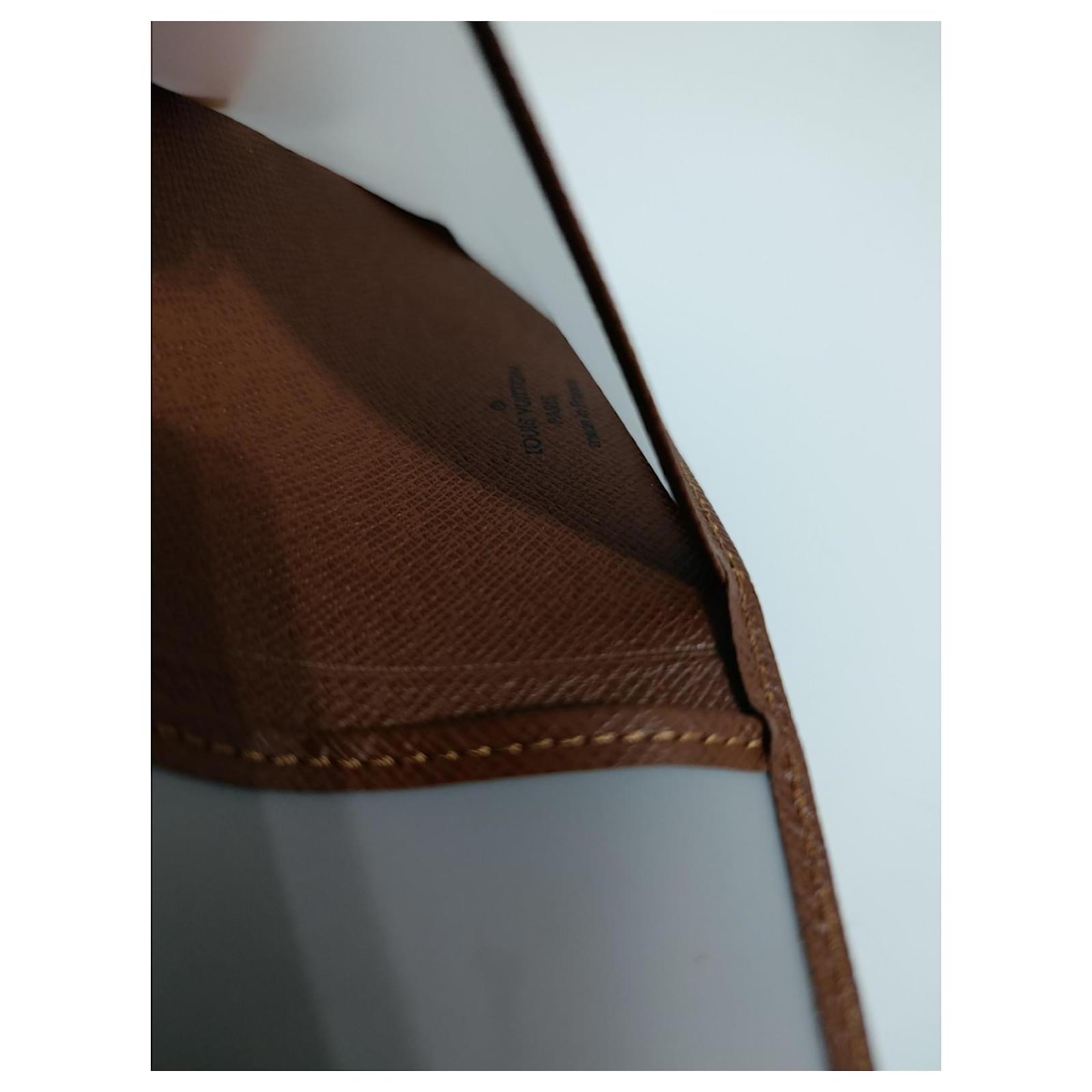 Bedford Louis Vuitton Bi-Fold Wallet Dark brown Patent leather  ref.2364541