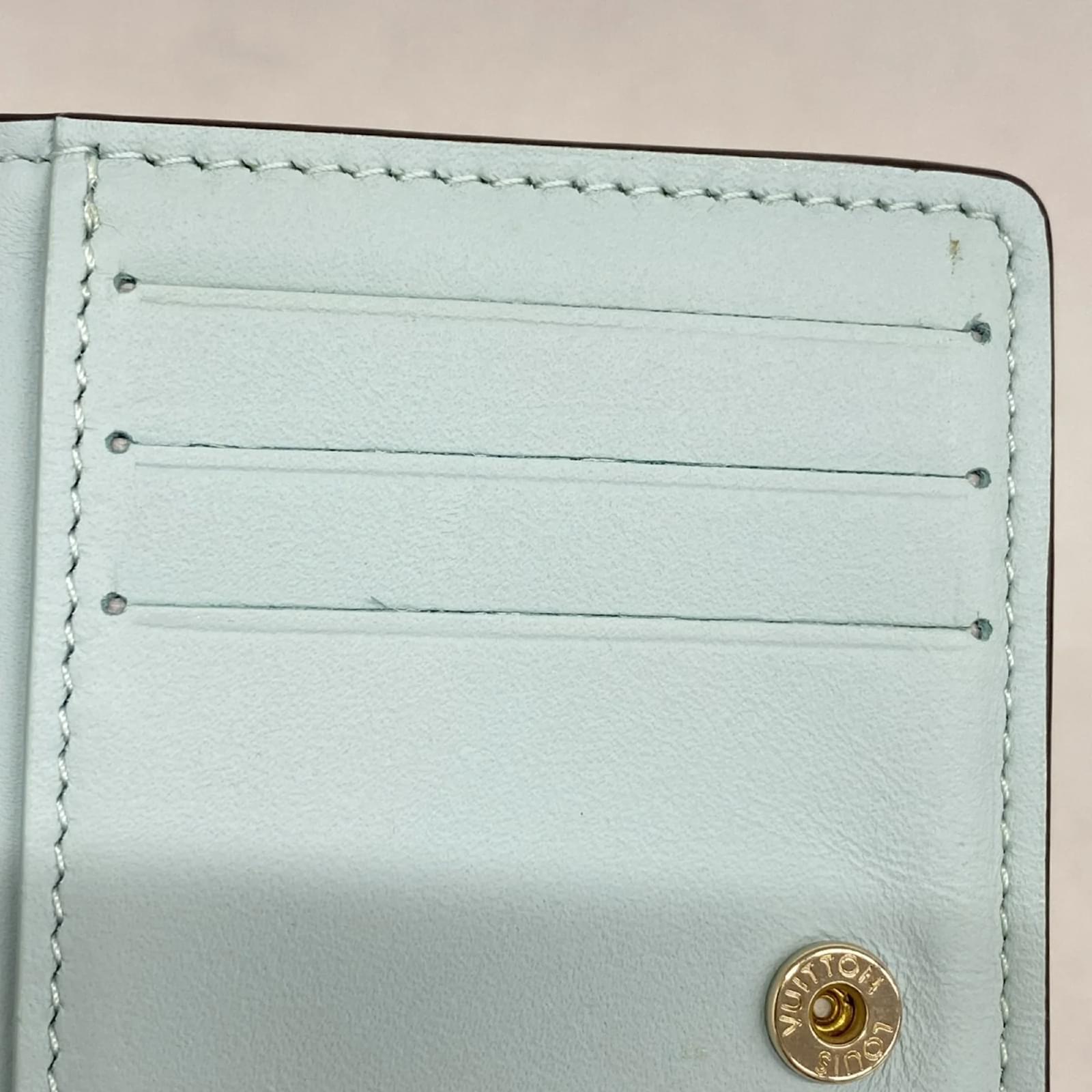 Louis Vuitton Mahina Portefeuille Wallet Blue  ref.2365190