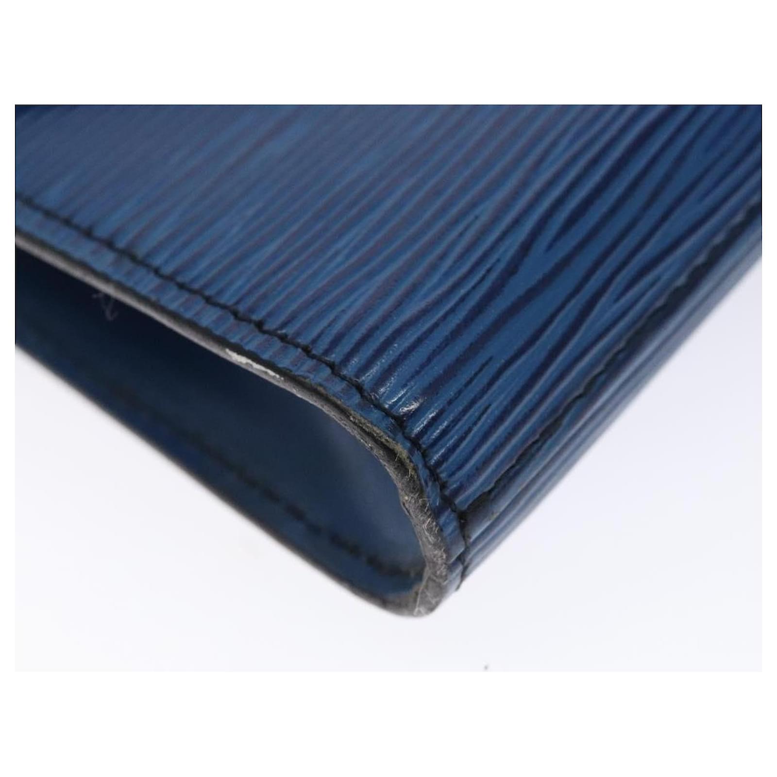 LOUIS VUITTON Epi Art Deco Clutch Bag Blue M52635 LV Auth bs27963 Leather  ref.2370517