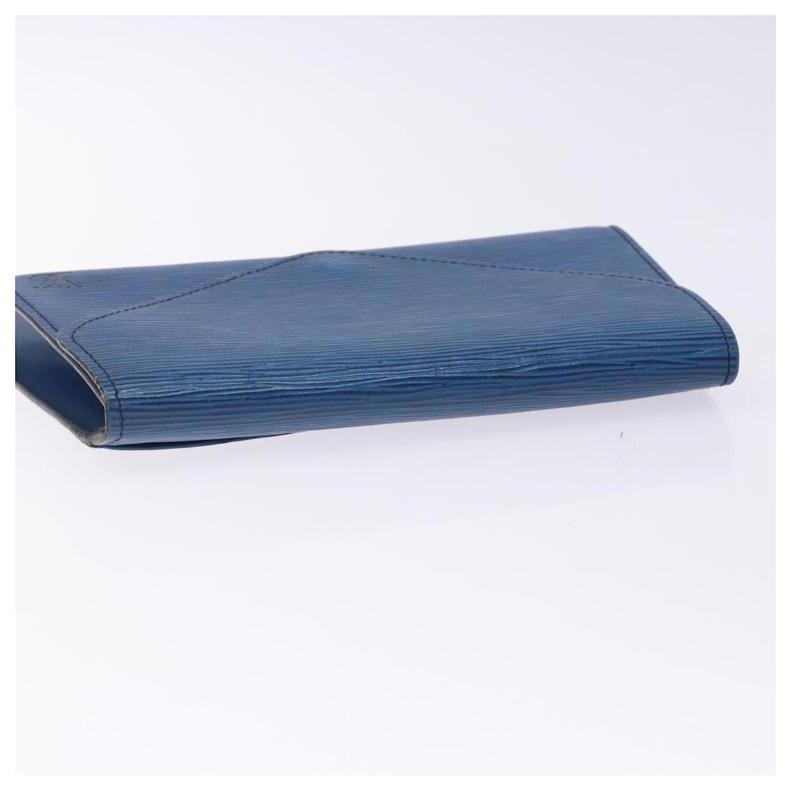 LOUIS VUITTON Epi Art Deco Clutch Bag Blue M52635 LV Auth bs27963 Leather  ref.2370517