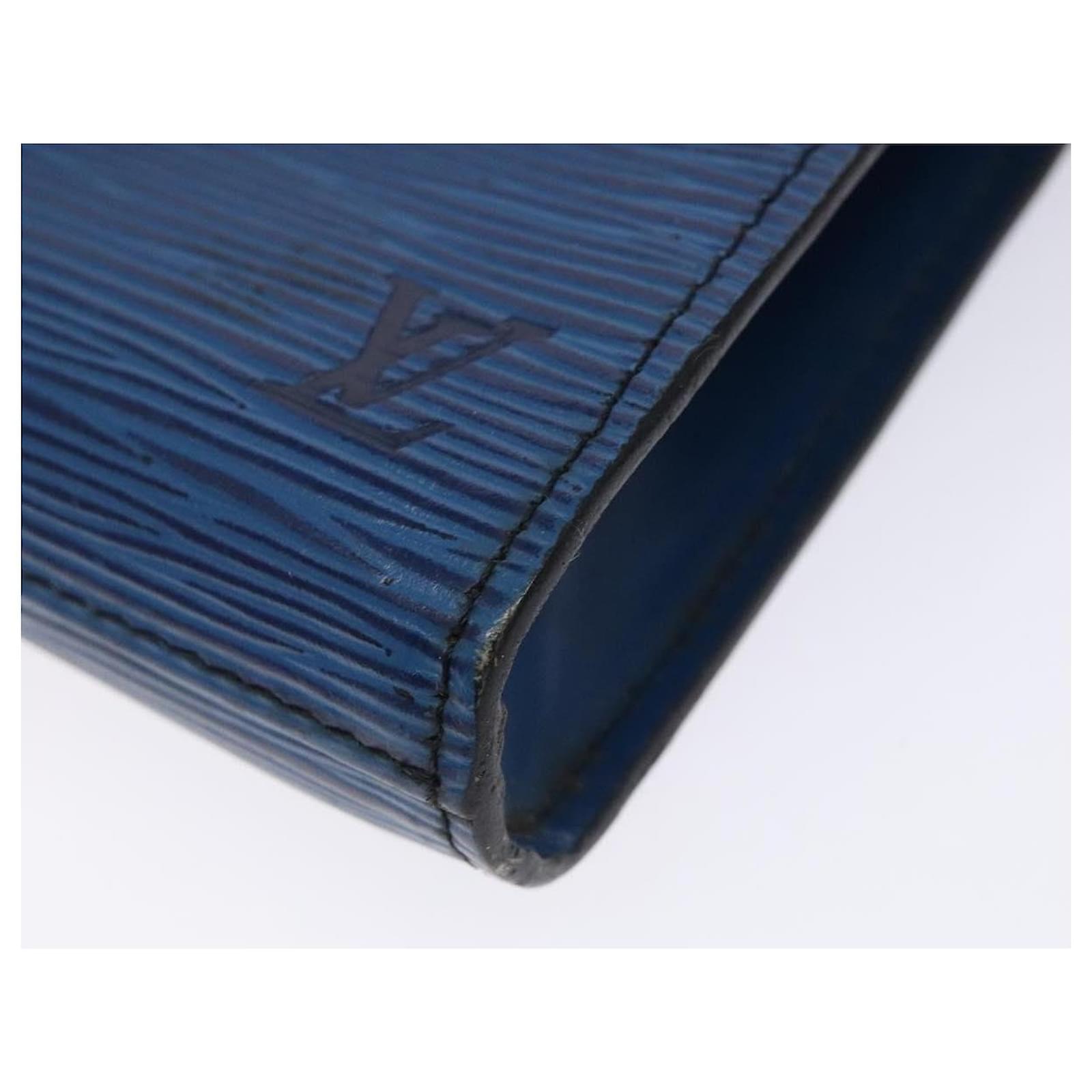 LOUIS VUITTON Epi Art Deco Clutch Bag Blue M52635 LV Auth bs27963 Leather  ref.2370517