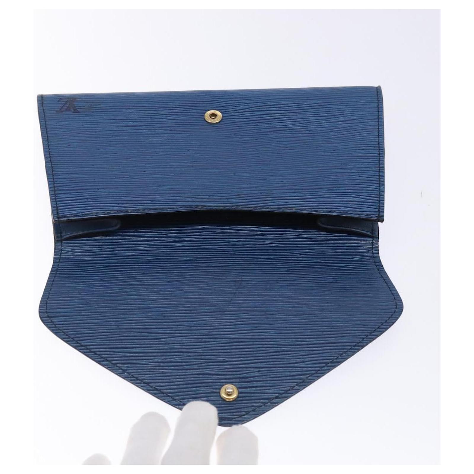 LOUIS VUITTON Epi Art Deco Clutch Bag Blue M52635 LV Auth bs27963 Leather  ref.2370517