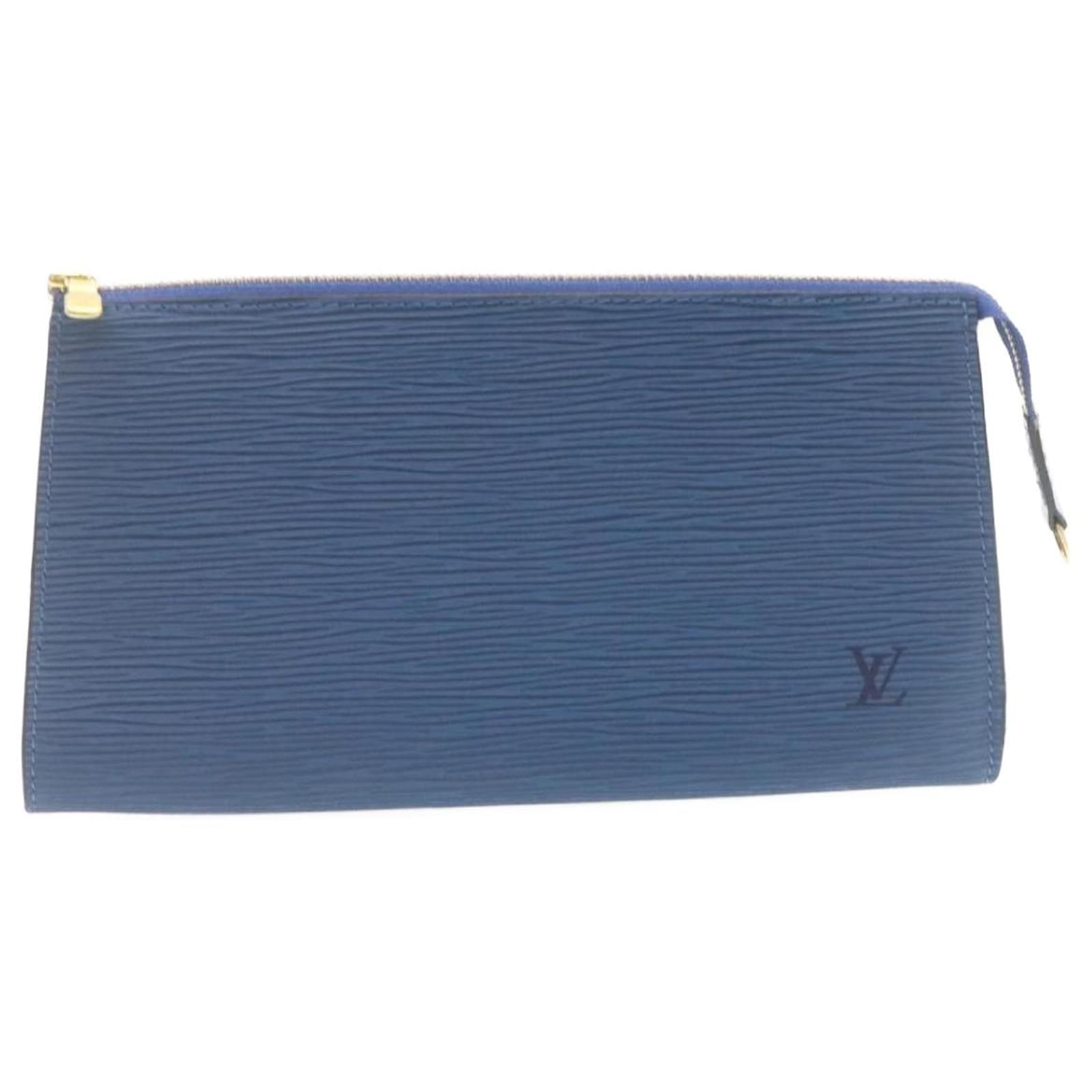 LOUIS VUITTON Epi Pochette Accessoires Pouch Blue M52945 LV Auth 23568AV Leather  ref.2374104