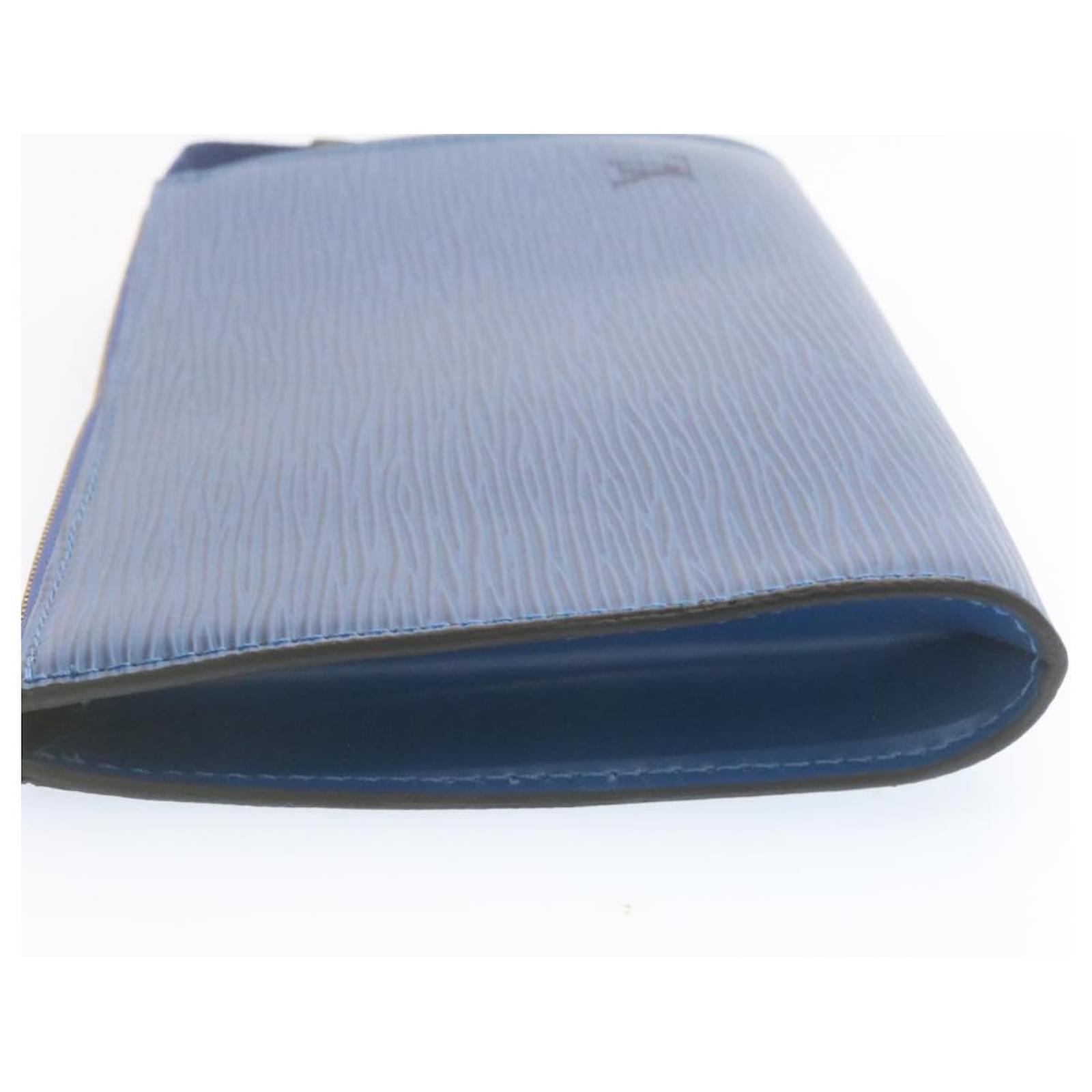 LOUIS VUITTON Epi Pochette Accessoires Pouch Blue M52945 LV Auth 23568AV Leather  ref.2374104