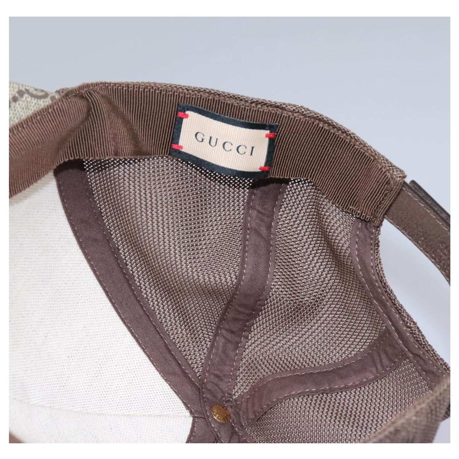 GUCCI GG Supreme Strawberry baseball Cap PVC XL Beige 700665 