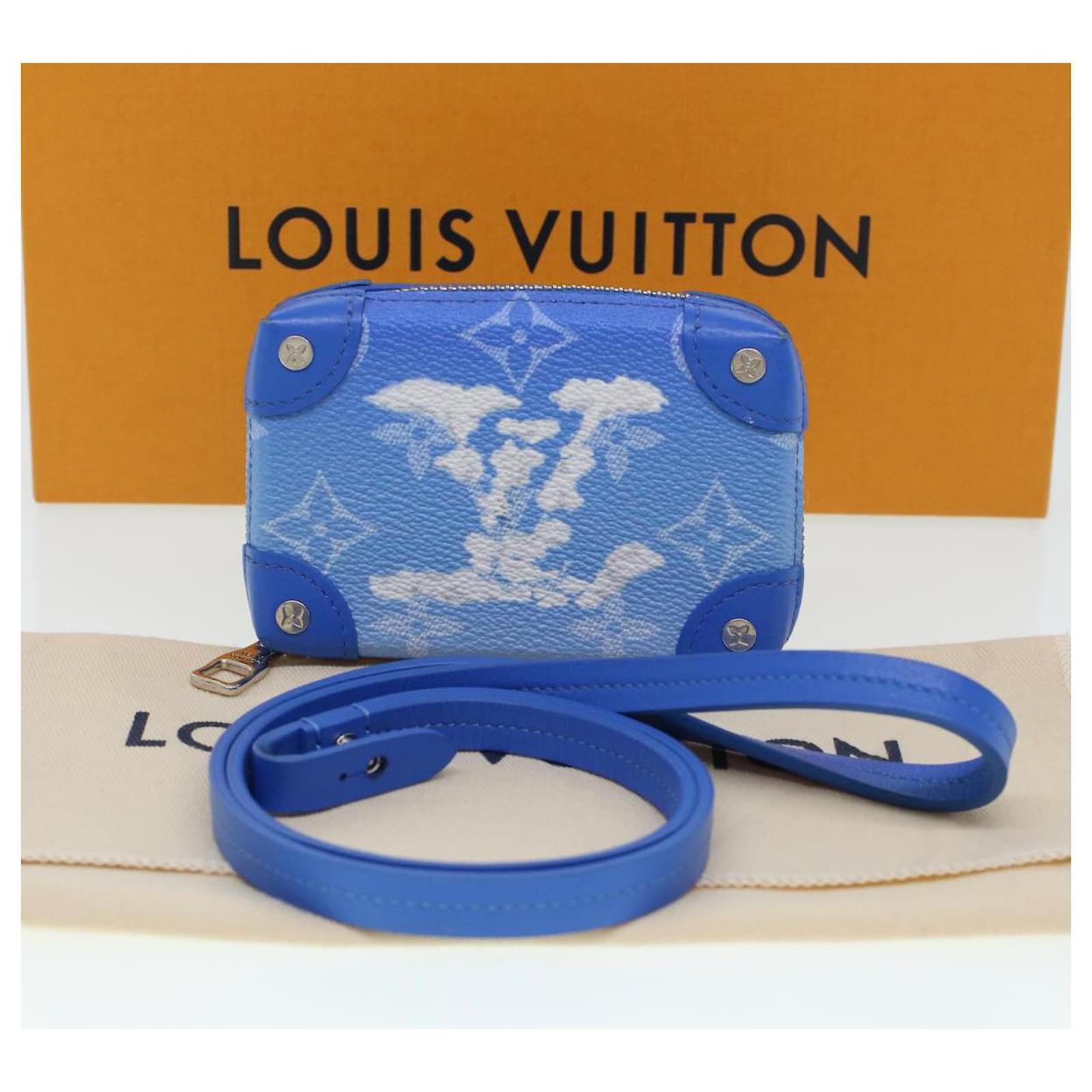 LOUIS VUITTON Monogram Clouds Soft Trunk Necklace Pouch Blue M45440 Auth 42825SM White ref.2376243