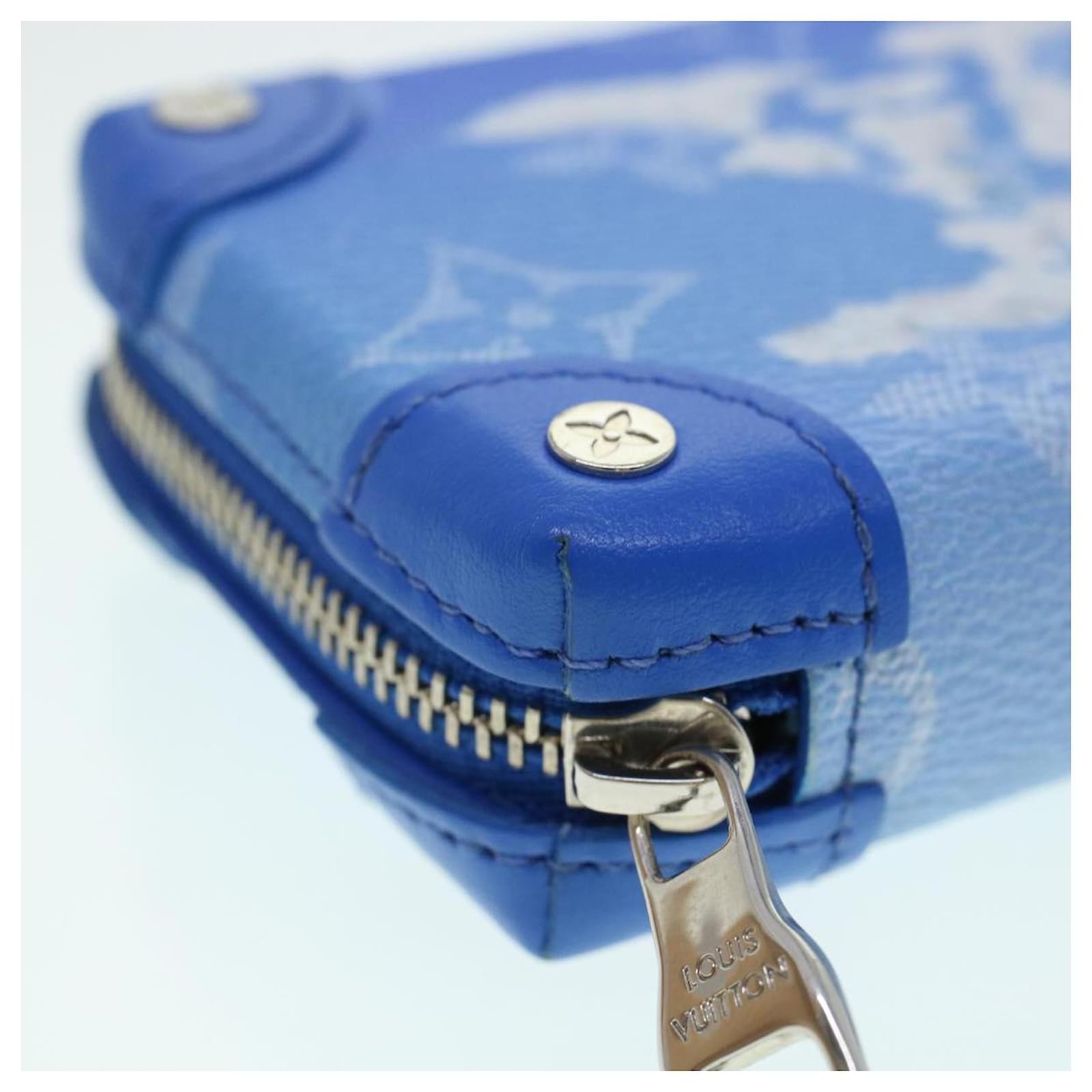 LOUIS VUITTON Monogram Clouds Soft Trunk Necklace Pouch Blue M45440 Auth 42825SM White ref.2376243
