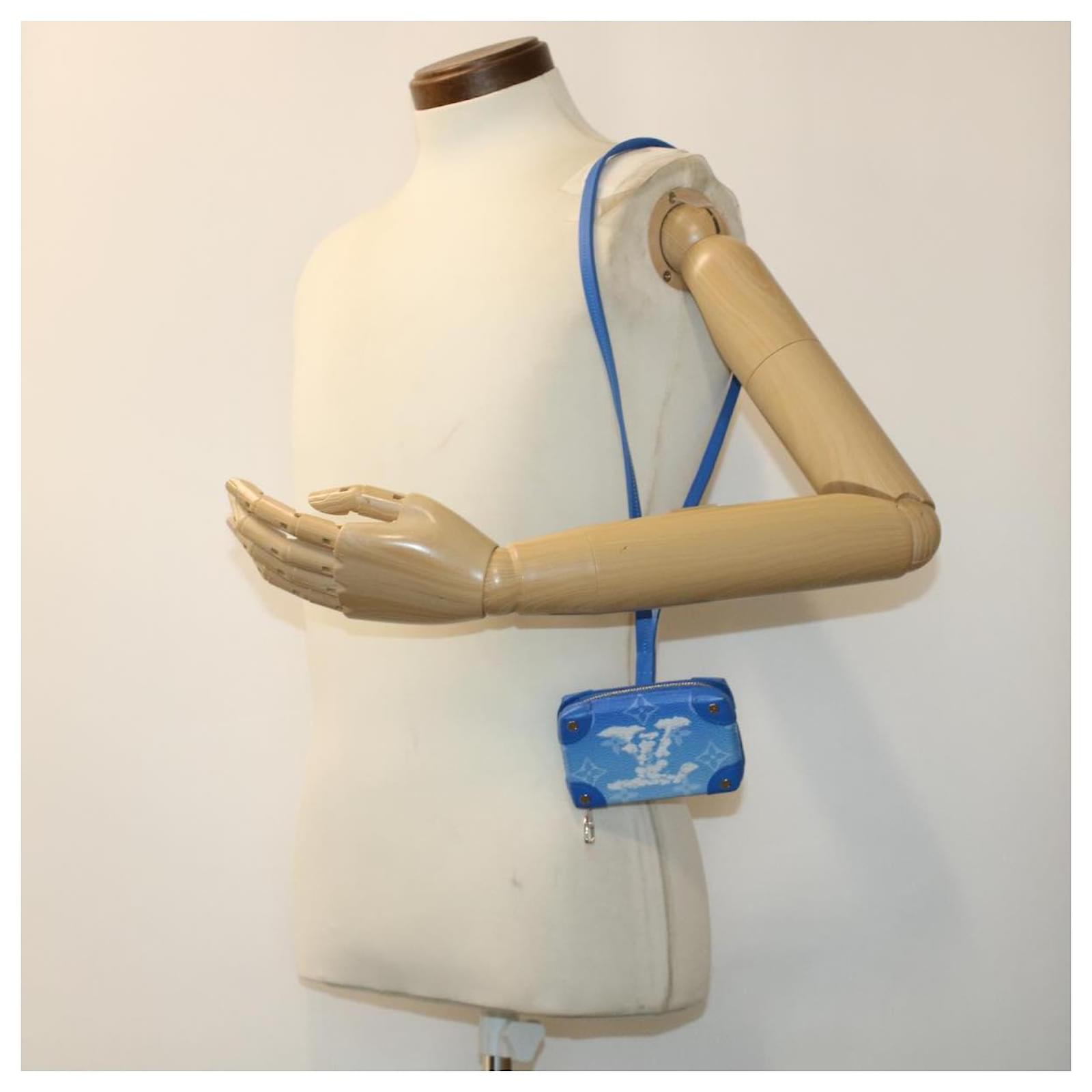 LOUIS VUITTON Monogram Clouds Soft Trunk Necklace Pouch Blue M45440 Auth 42825SM White ref.2376243