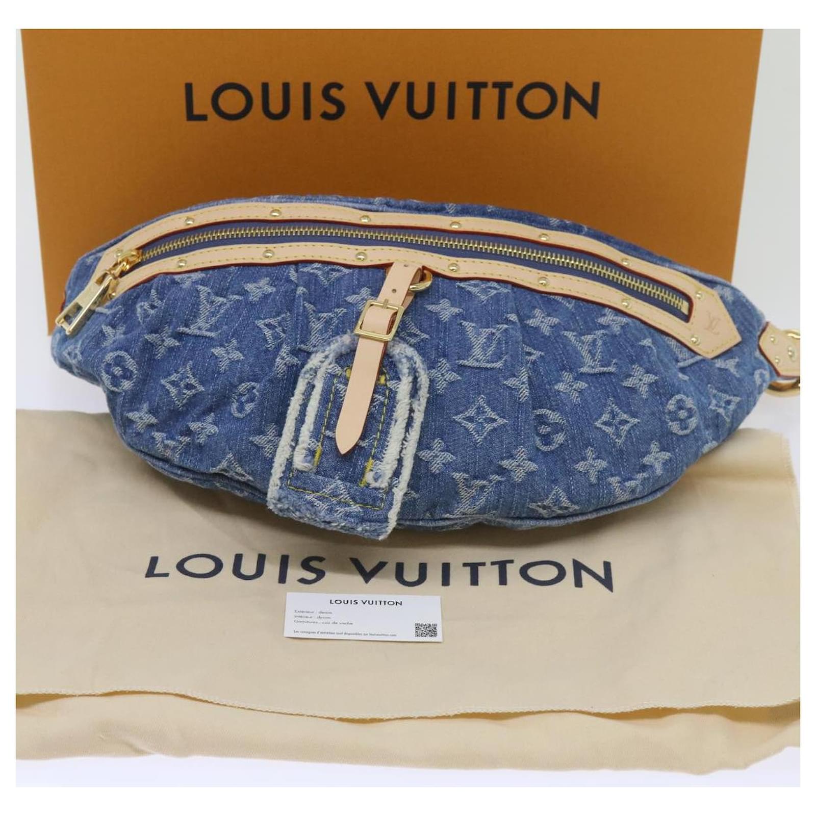 LOUIS VUITTON Monogram Denim High Rise Waist bag Blue M46837 LV Auth ar11395SM  ref.2376266