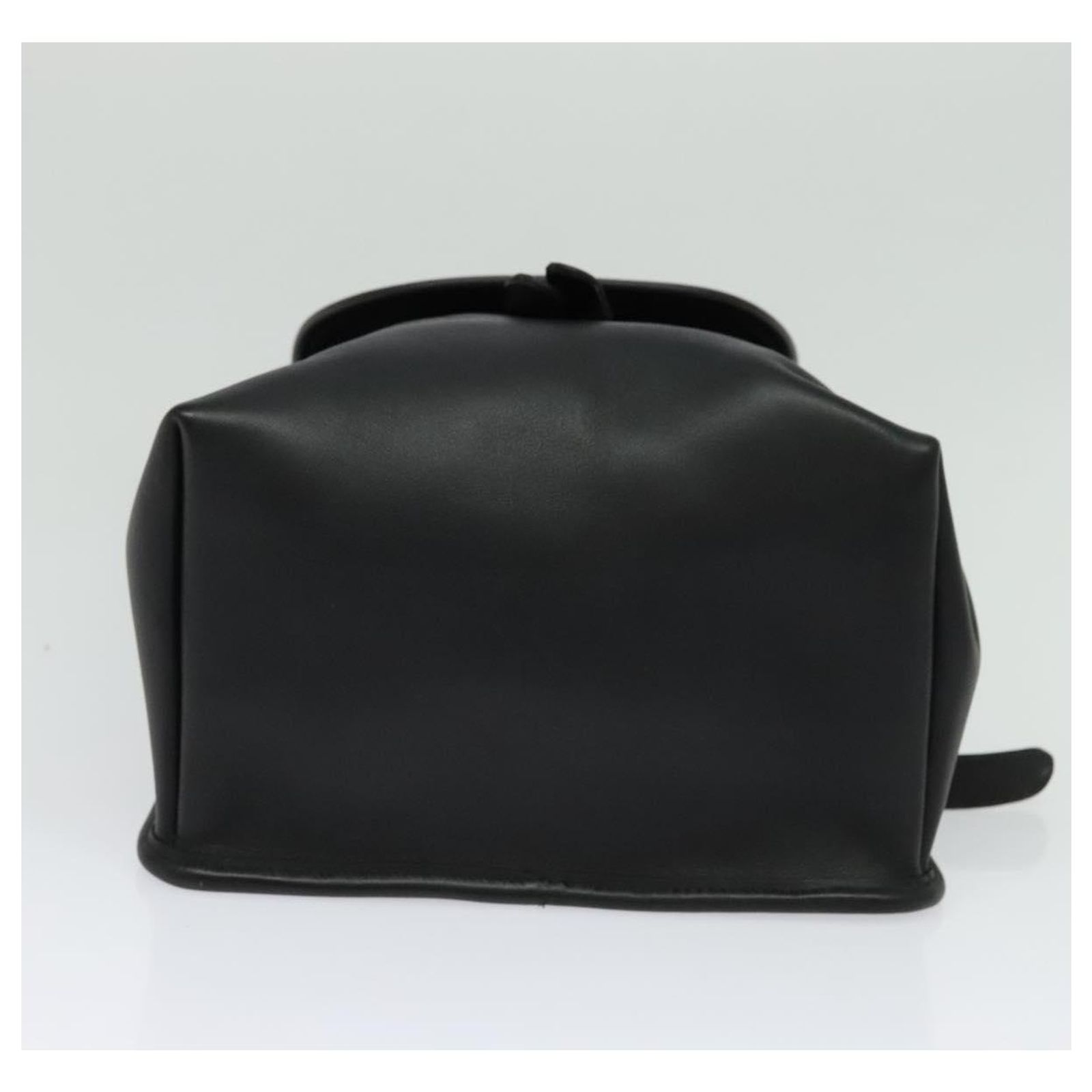 Coach Backpack Leather Black Gold Auth am9869 Coach Logo Leather Backpack Black ref.2539652 - Joli Closet main image 3