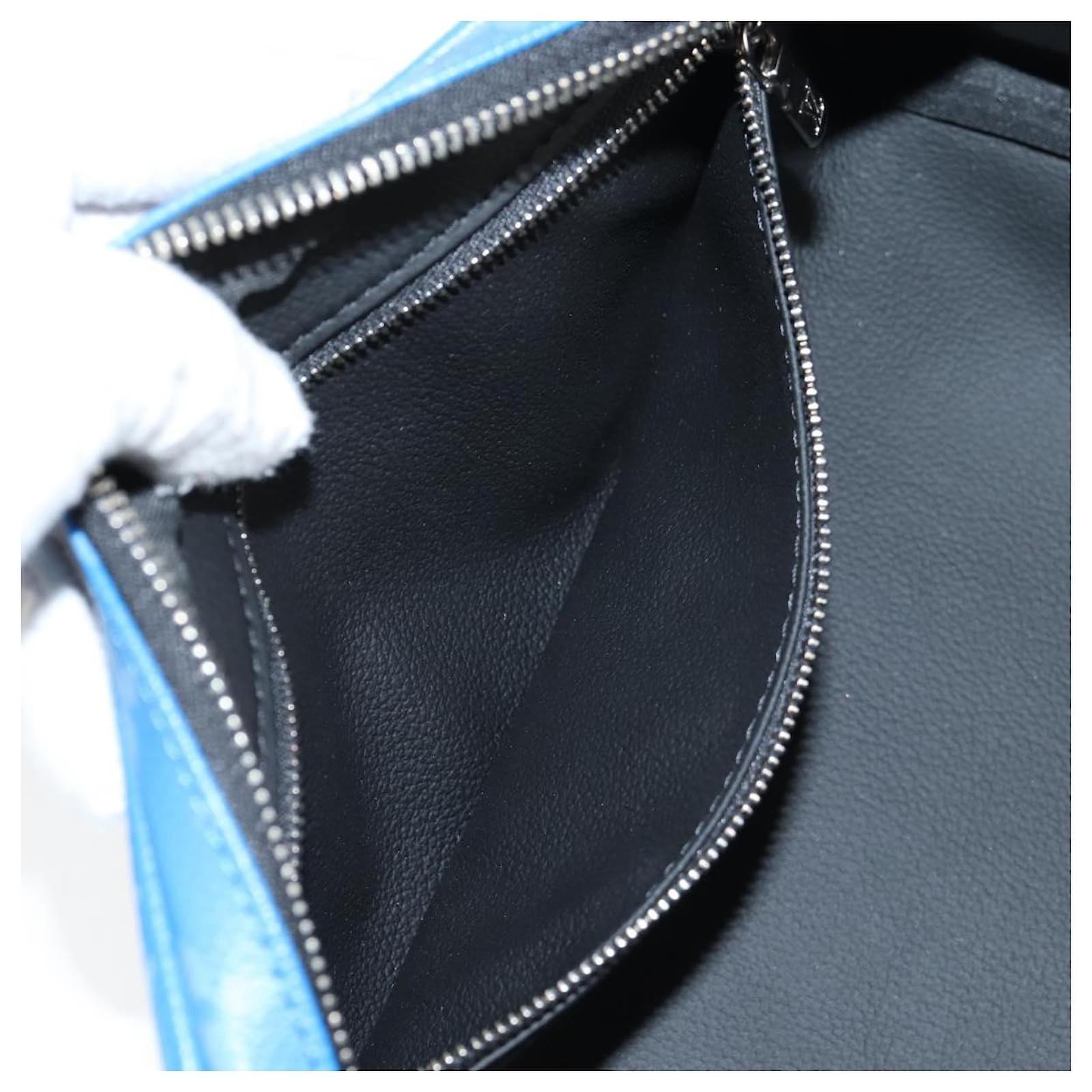 LOUIS VUITTON Tiger Lama Monogram Dopp Kit Clutch Bag Blue M30849 Auth 130475M Leather ref.2399238