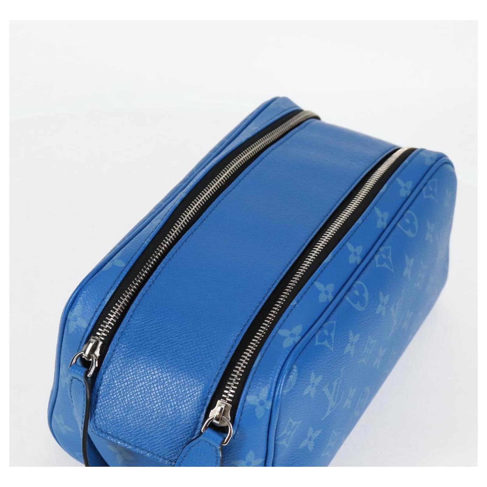 LOUIS VUITTON Tiger Lama Monogram Dopp Kit Clutch Bag Blue M30849 Auth 130475M Leather ref.2399238