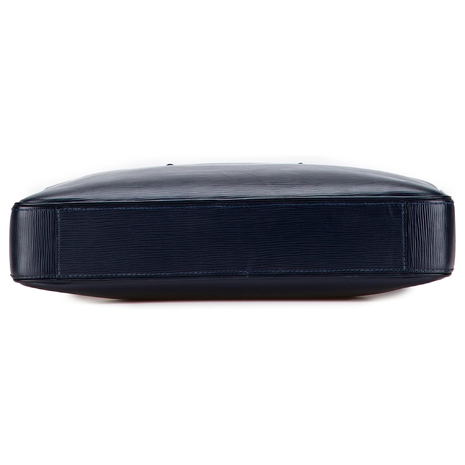 Louis Vuitton Blue Epi Dandy MM Navy blue Leather  ref.2399732