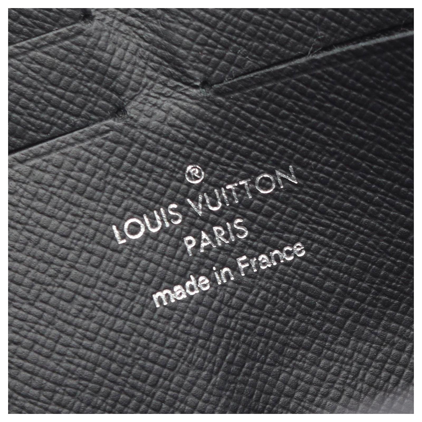 Louis Vuitton Black Damier Graphite Pixel Pochette Voyage MM Cloth Cloth  ref.2399766